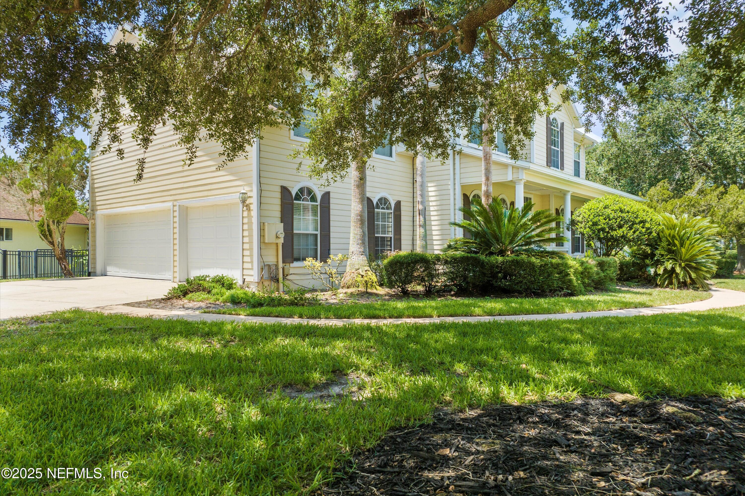 7610 SENTRY OAK Circle