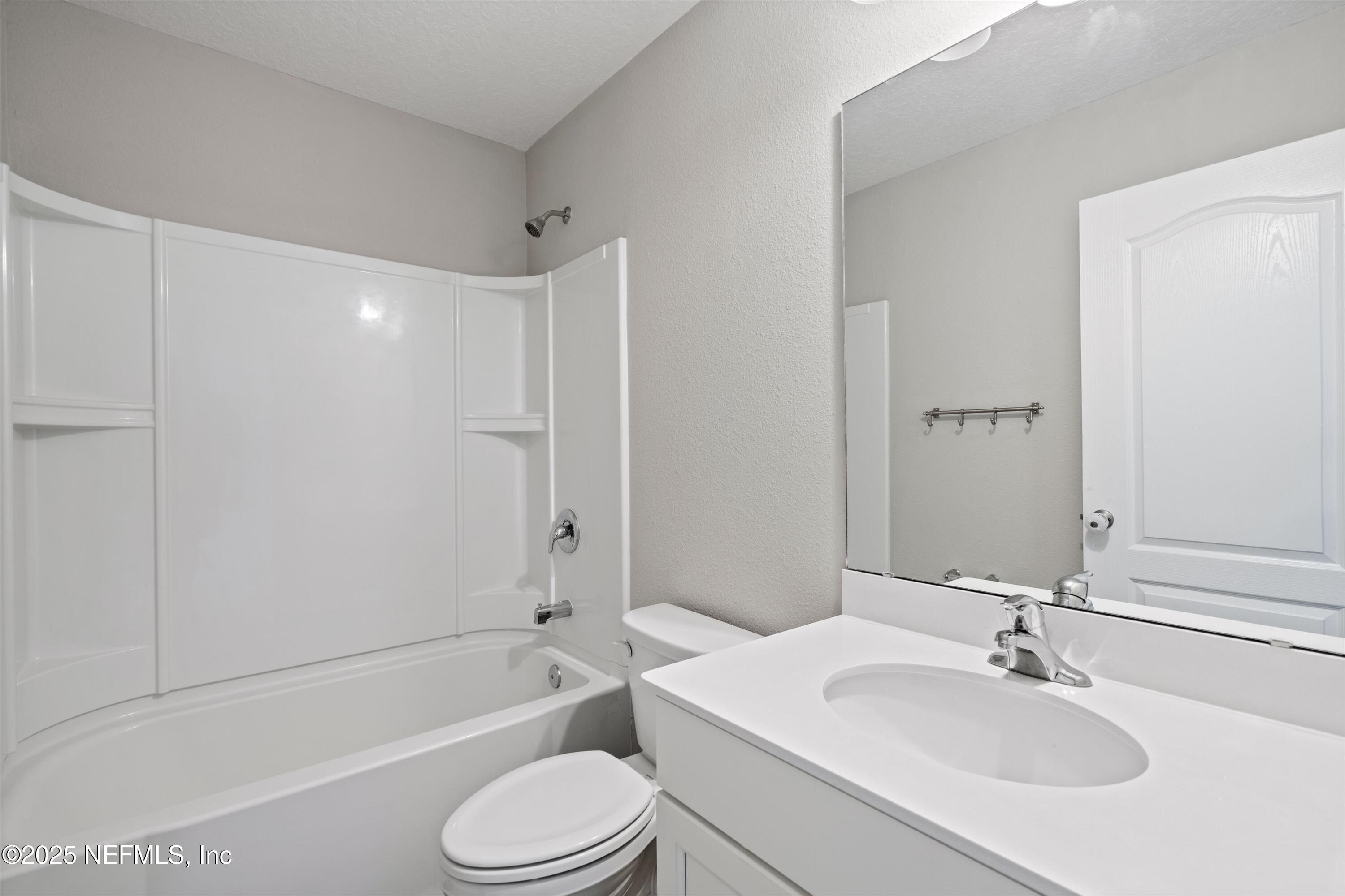 8047 ARCTIC FOX Road