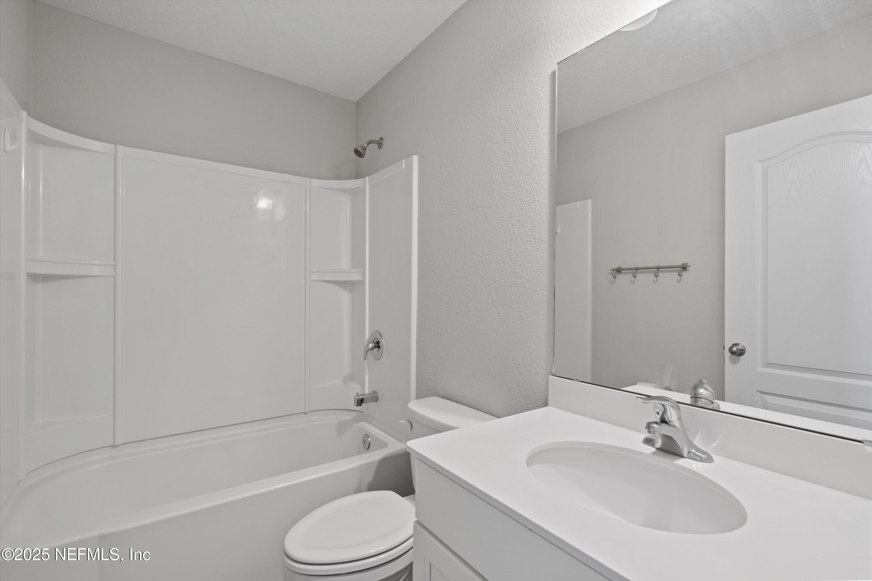 8047 ARCTIC FOX Road