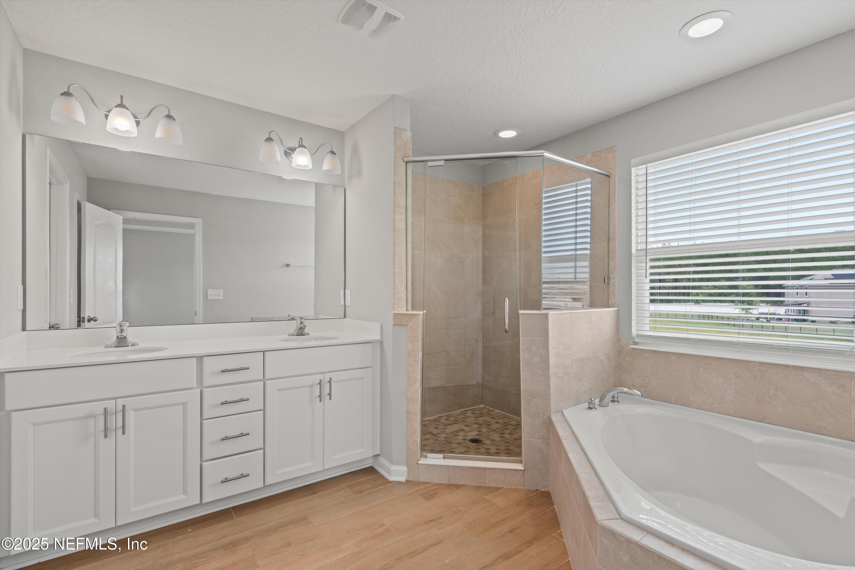 8047 ARCTIC FOX Road