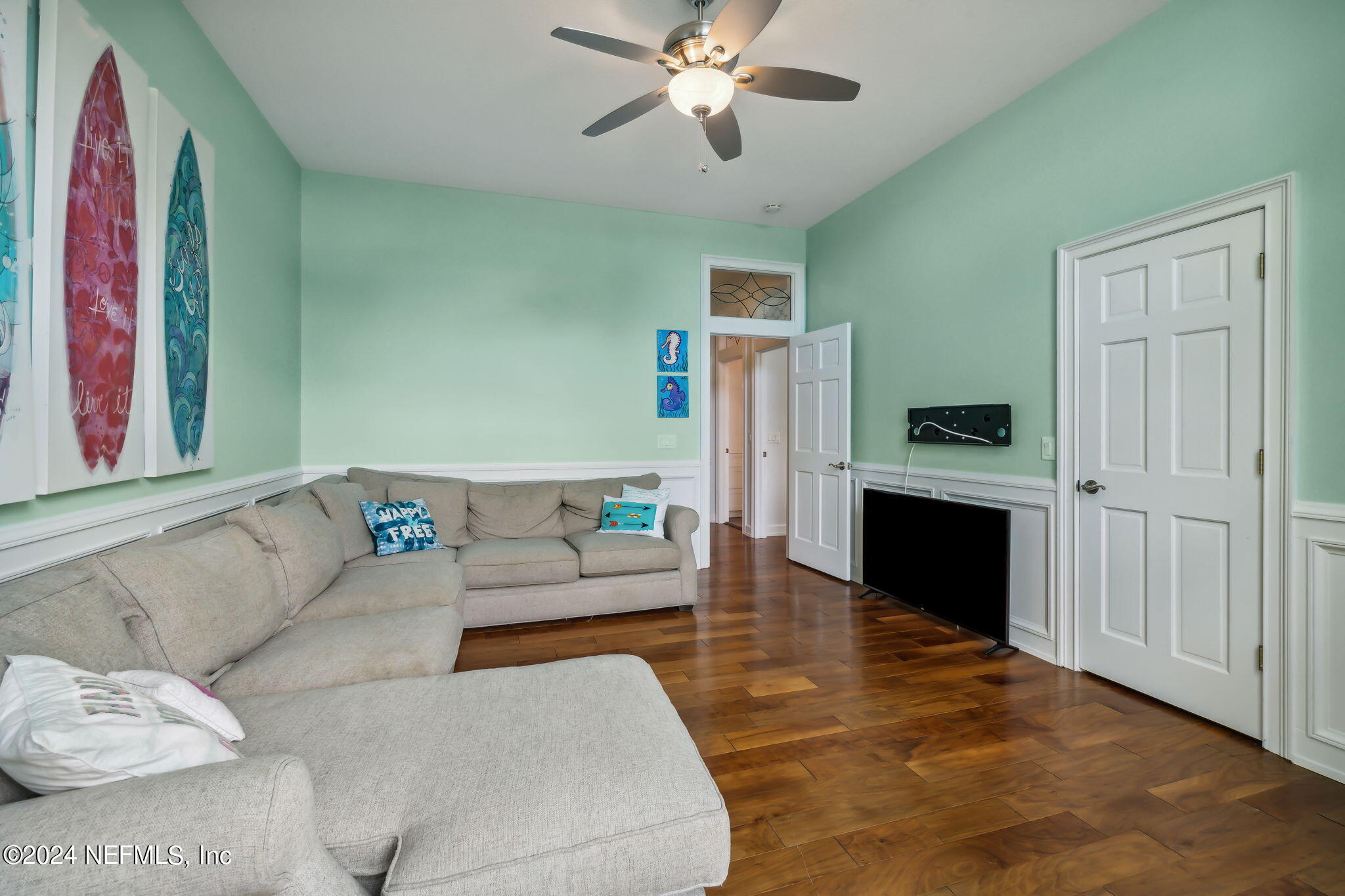 105 TEAL NEST Court