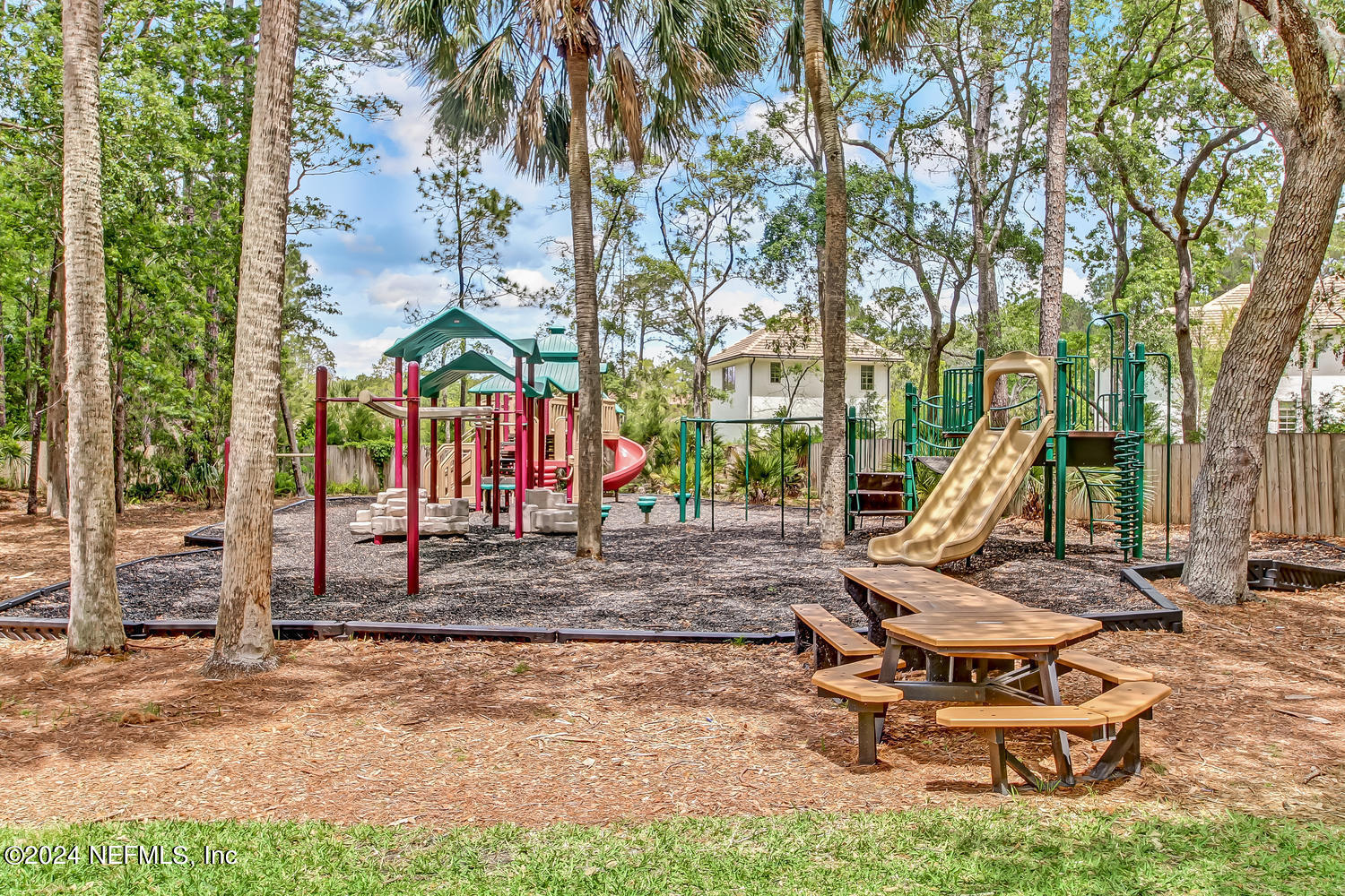 105 TEAL NEST Court