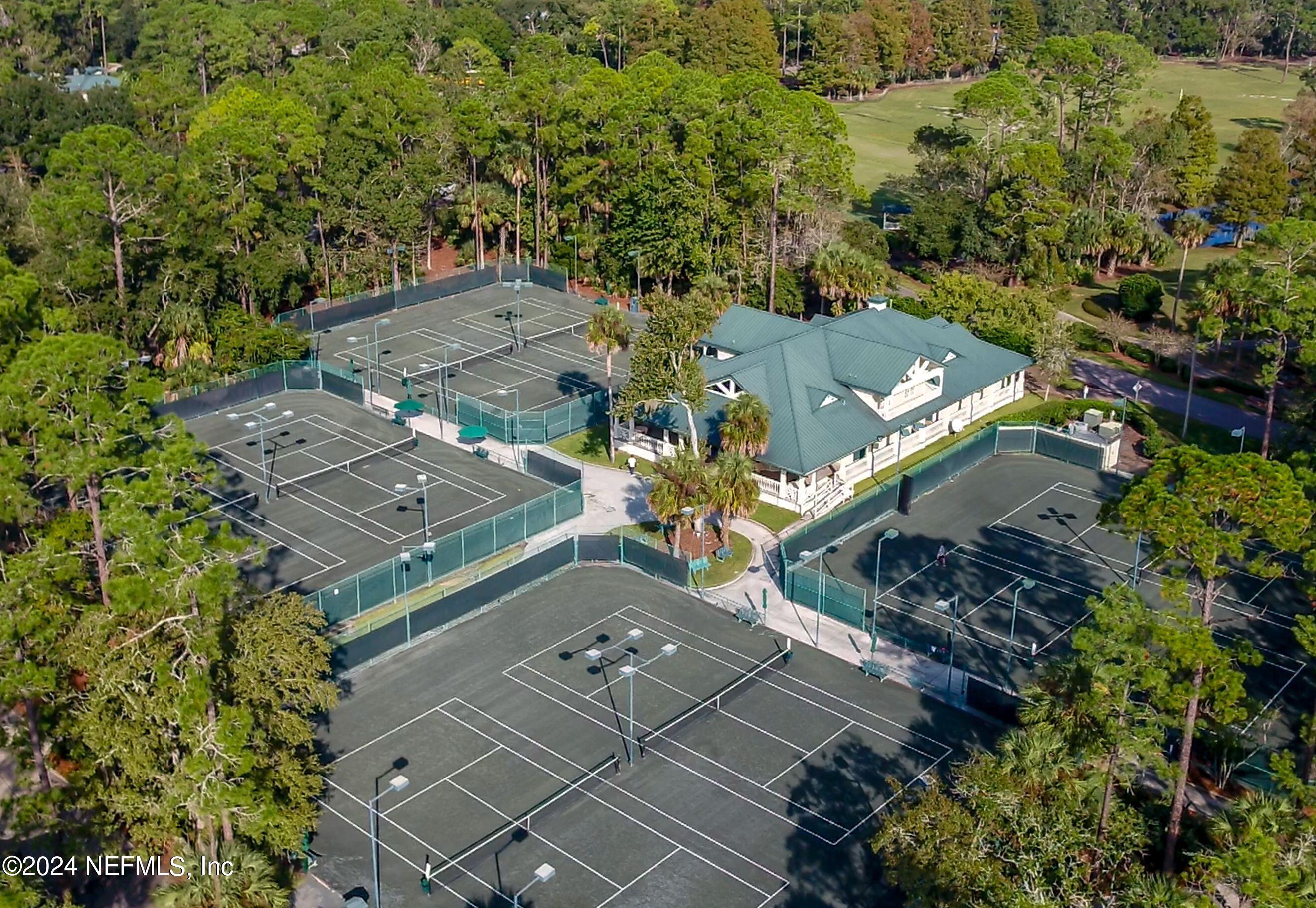 105 TEAL NEST Court