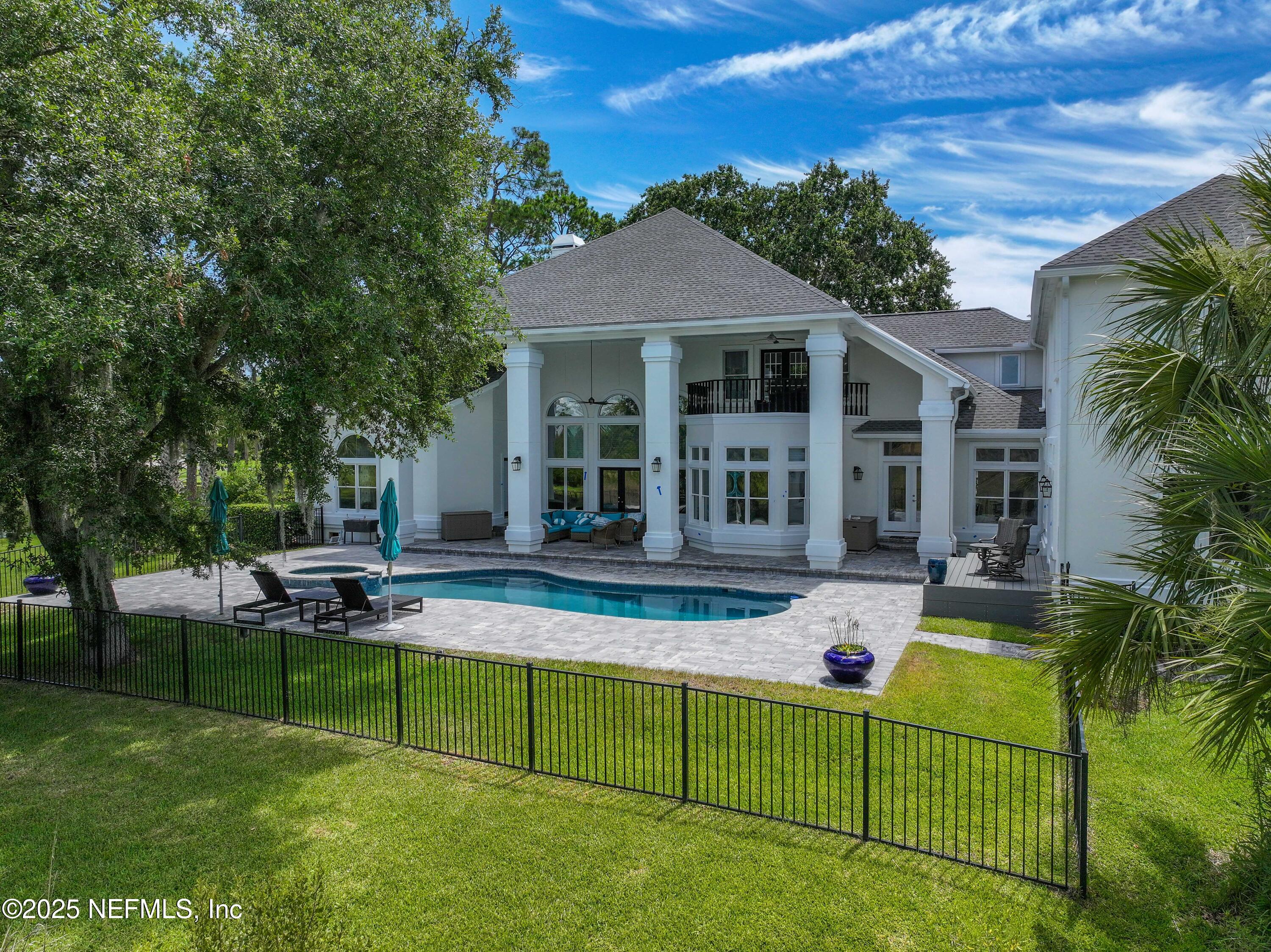 105 TEAL NEST Court
