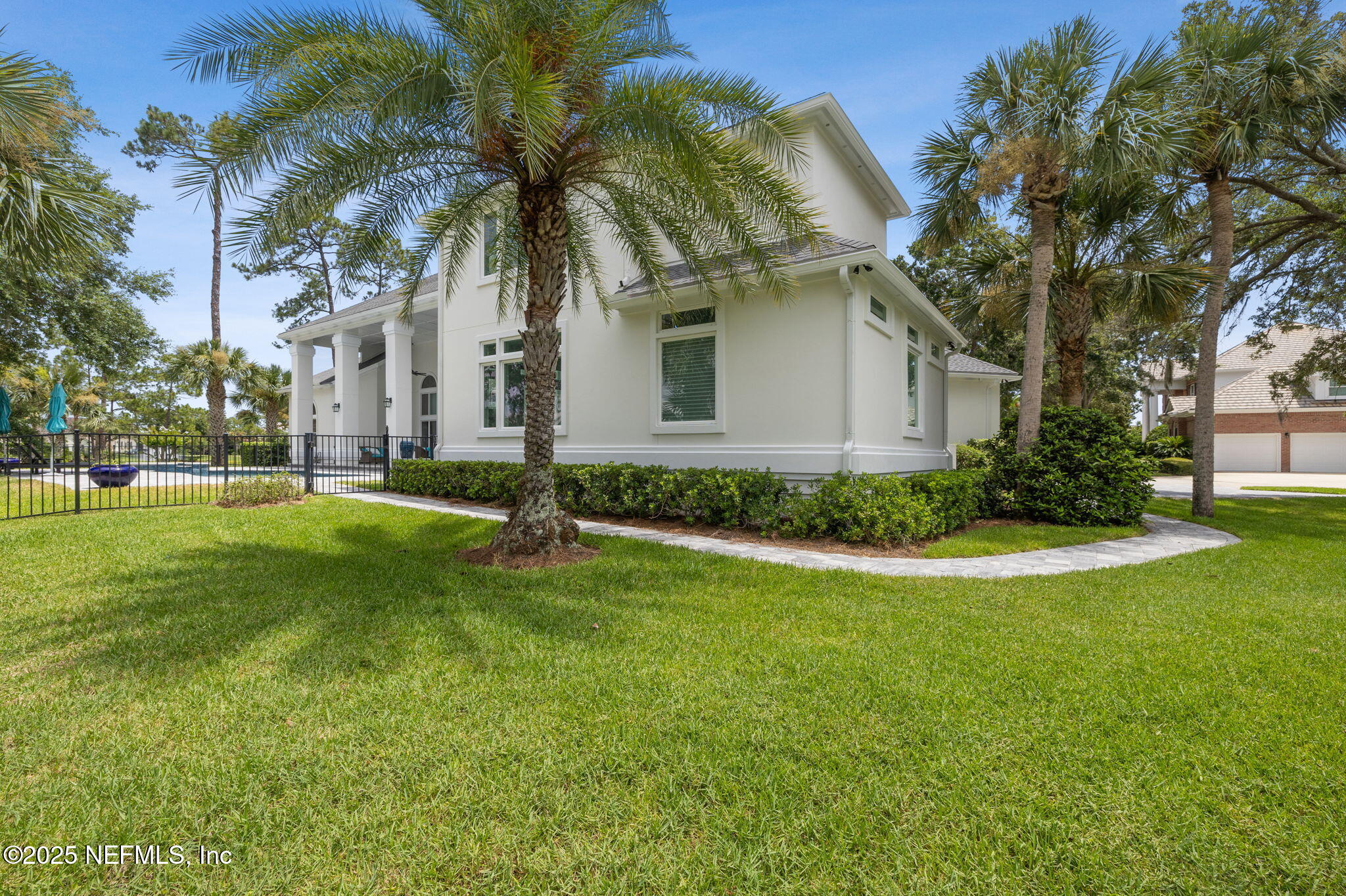 105 TEAL NEST Court