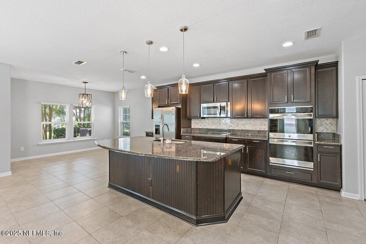 276 SANCTUARY Drive, St. Johns