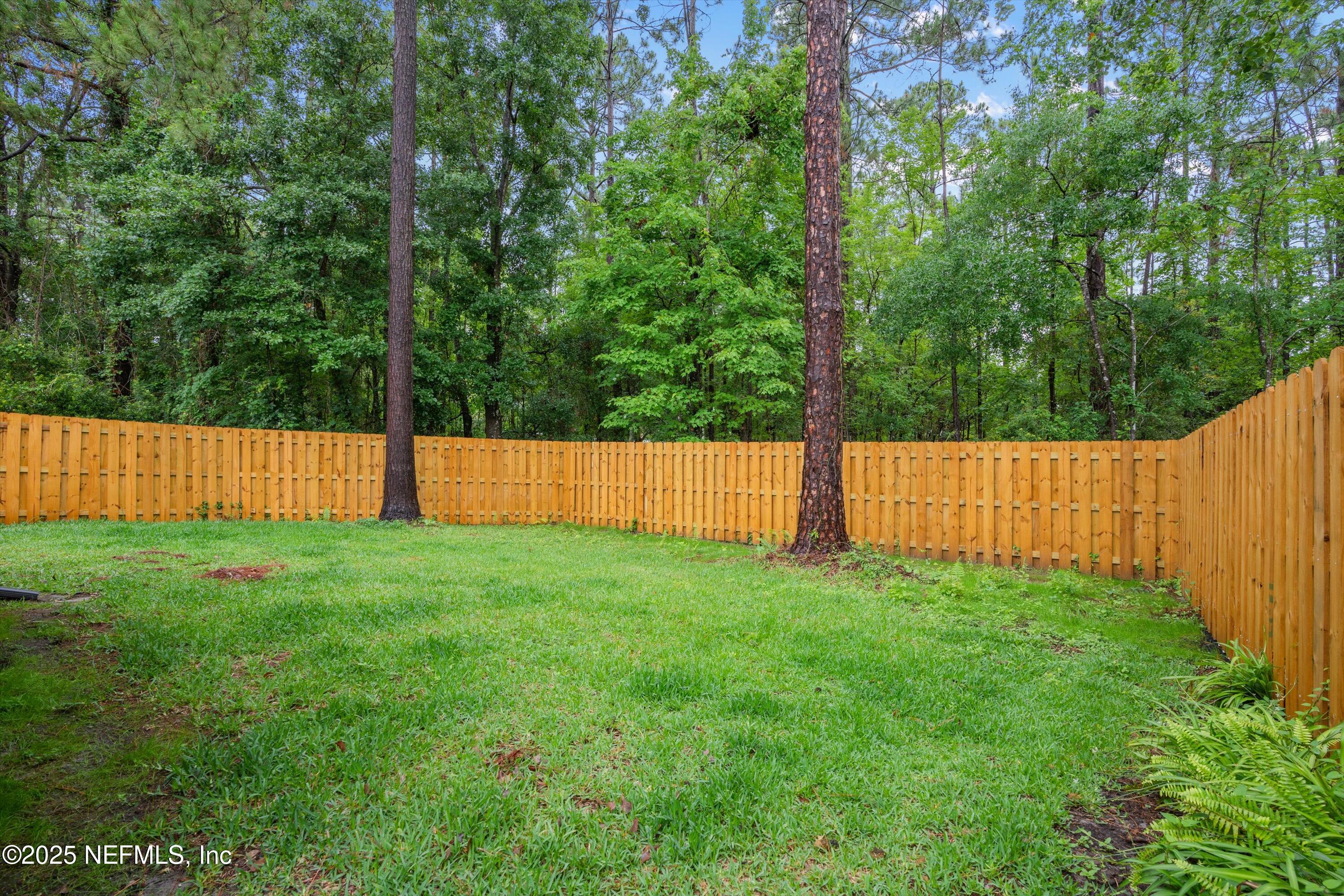2250 TRAILWOOD Drive