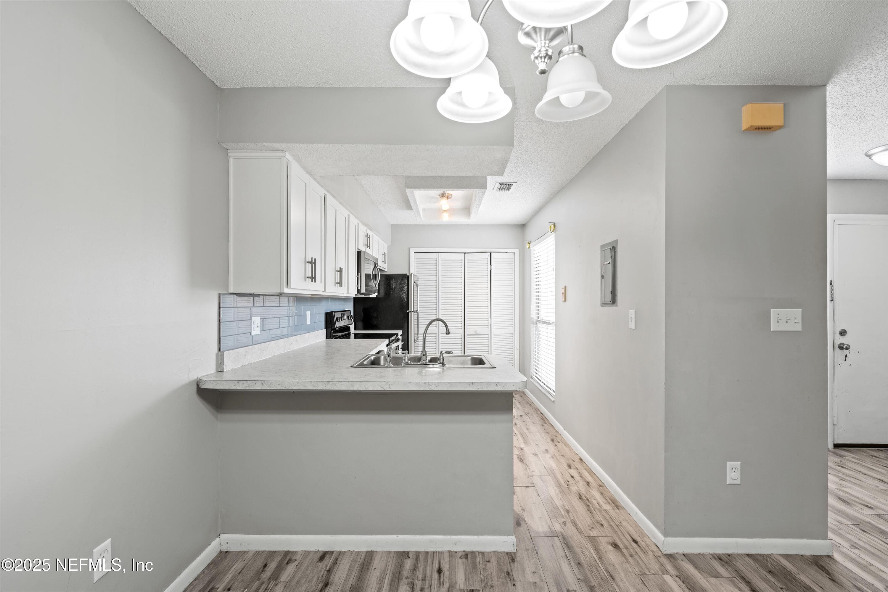 4846 KINGSMEADOW Lane