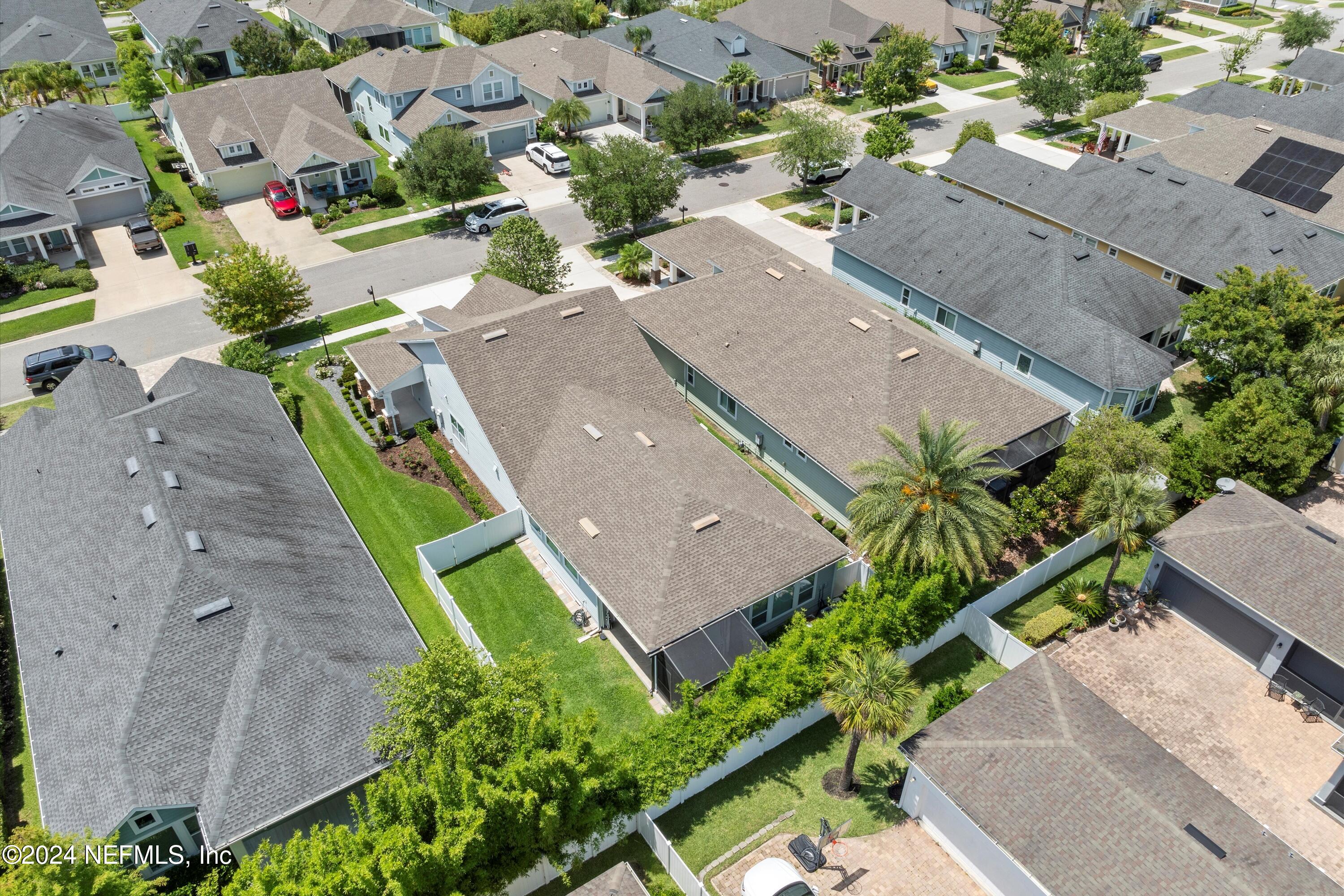 276 PALM BREEZE Drive