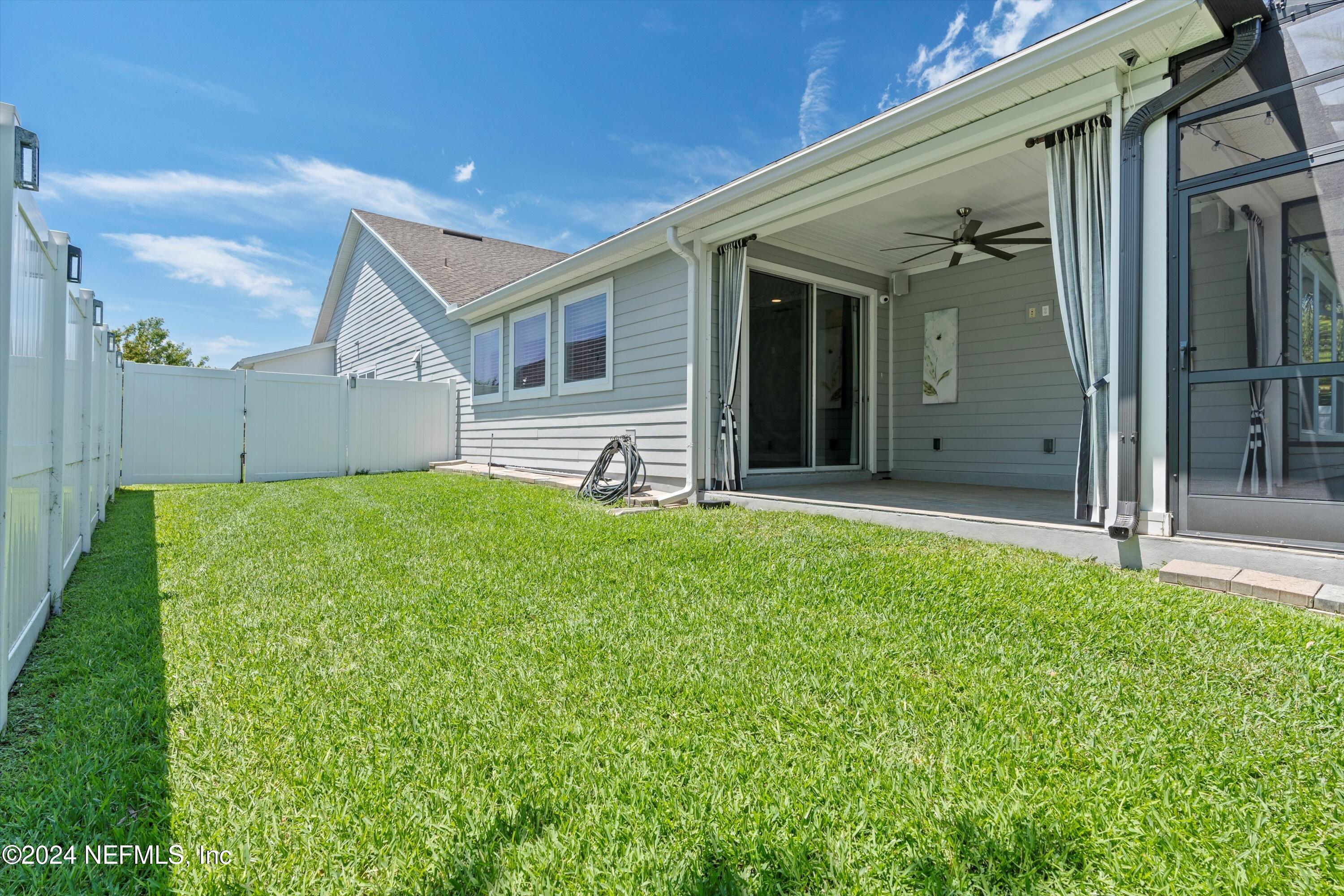 276 PALM BREEZE Drive
