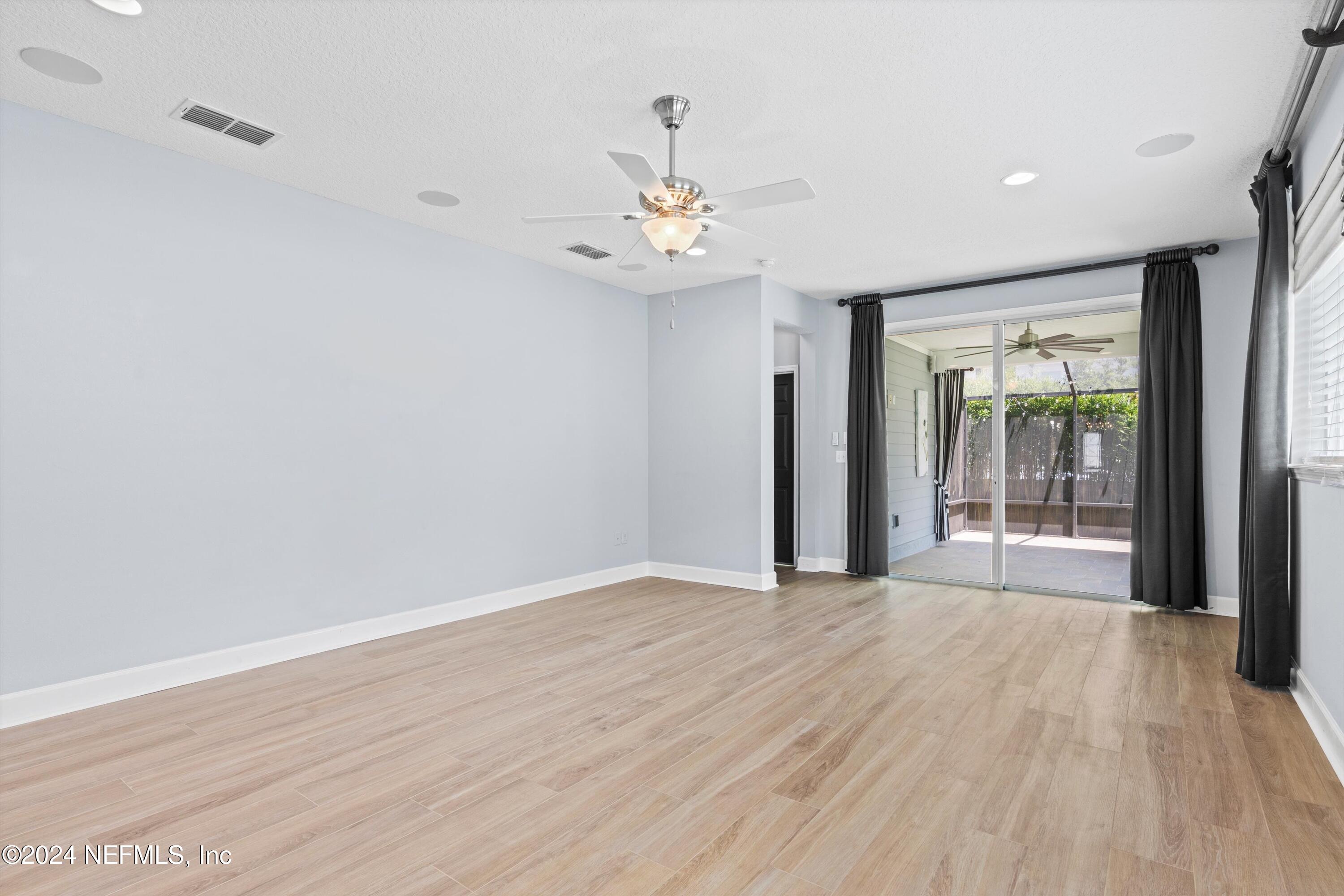 276 PALM BREEZE Drive