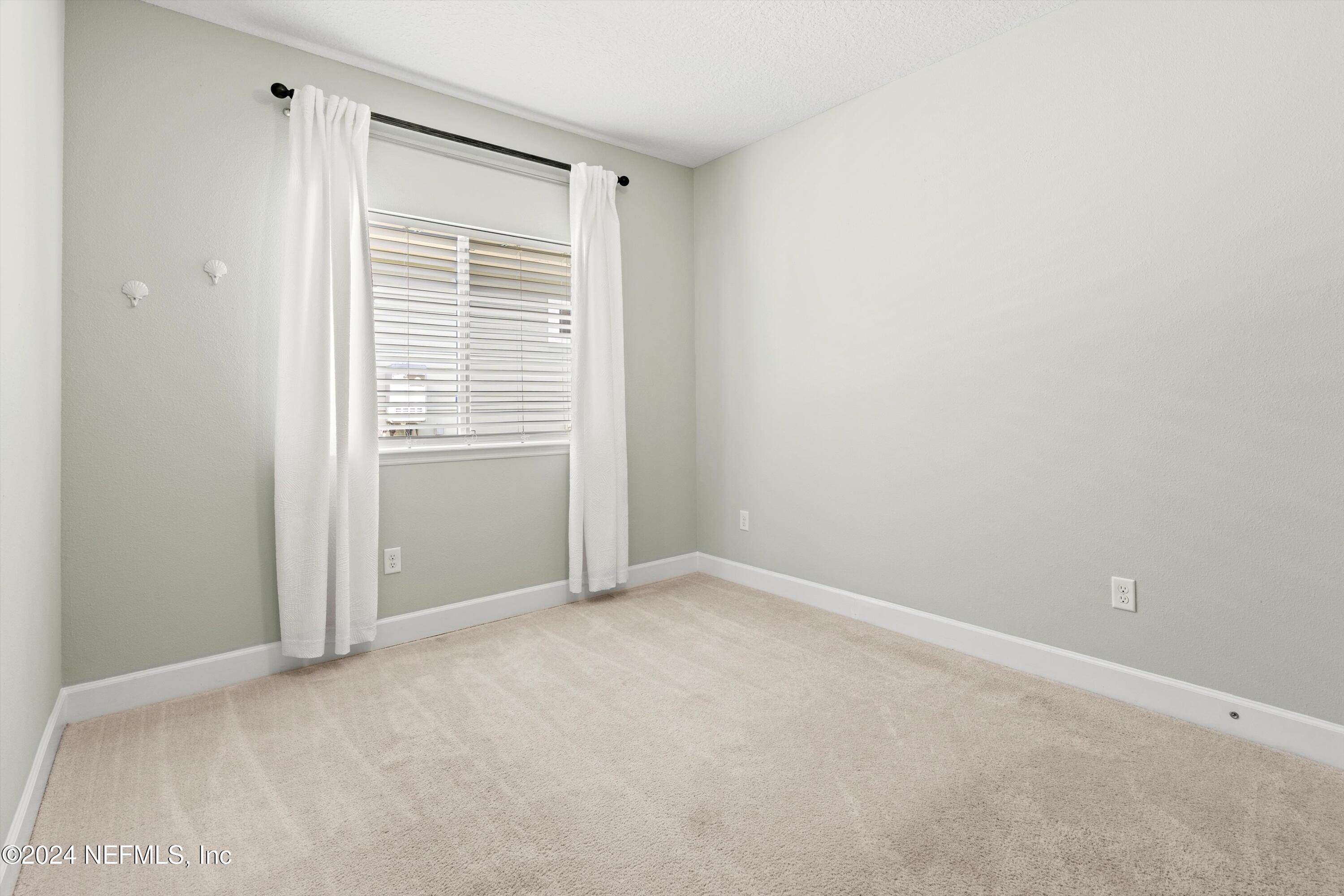 276 PALM BREEZE Drive