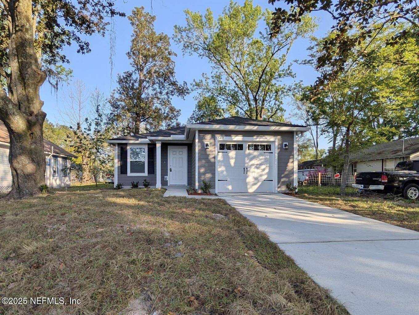 5347 RIO GRANDE Avenue