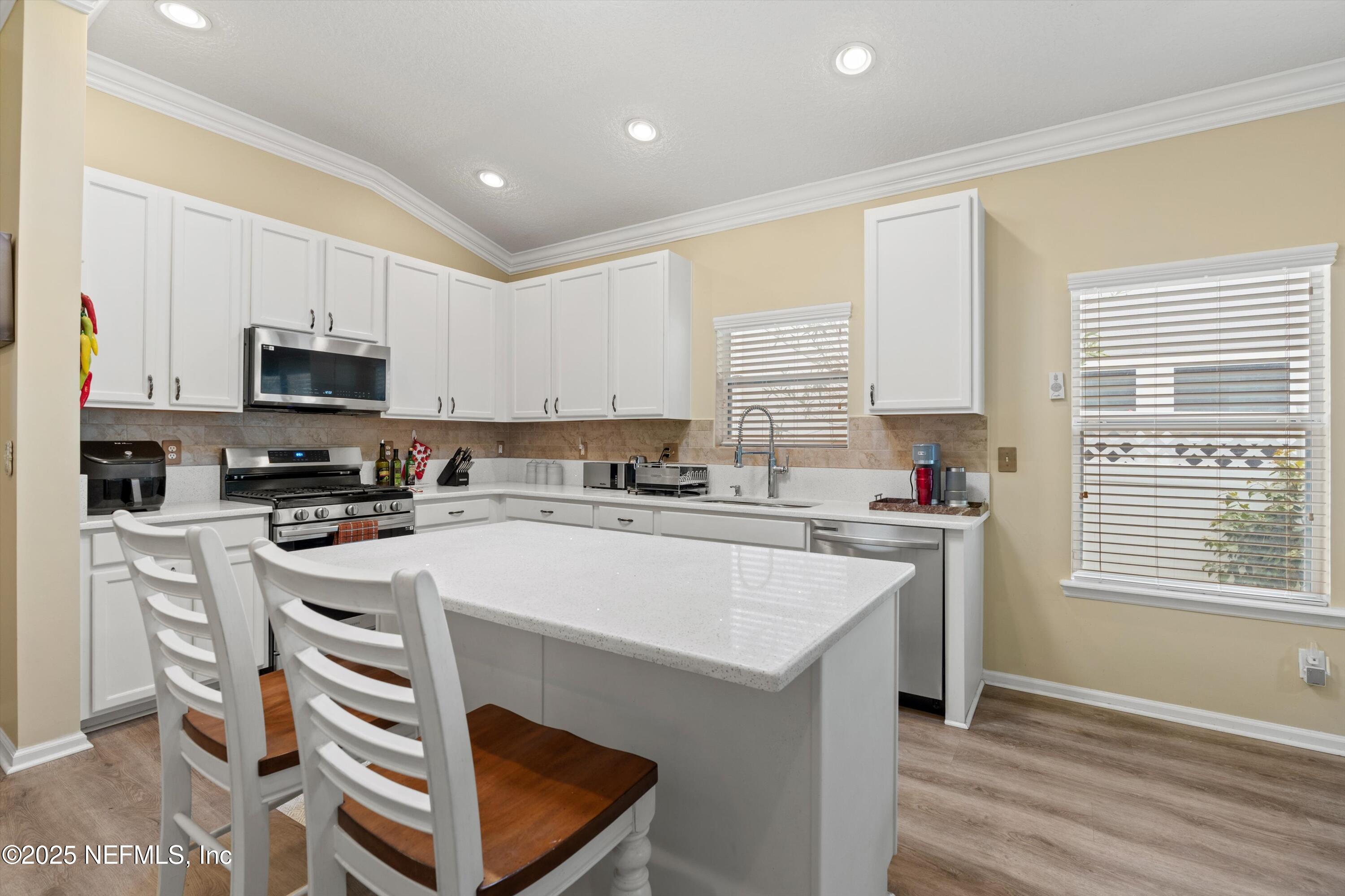 308 CARRIAGE HILL Court, St. Johns