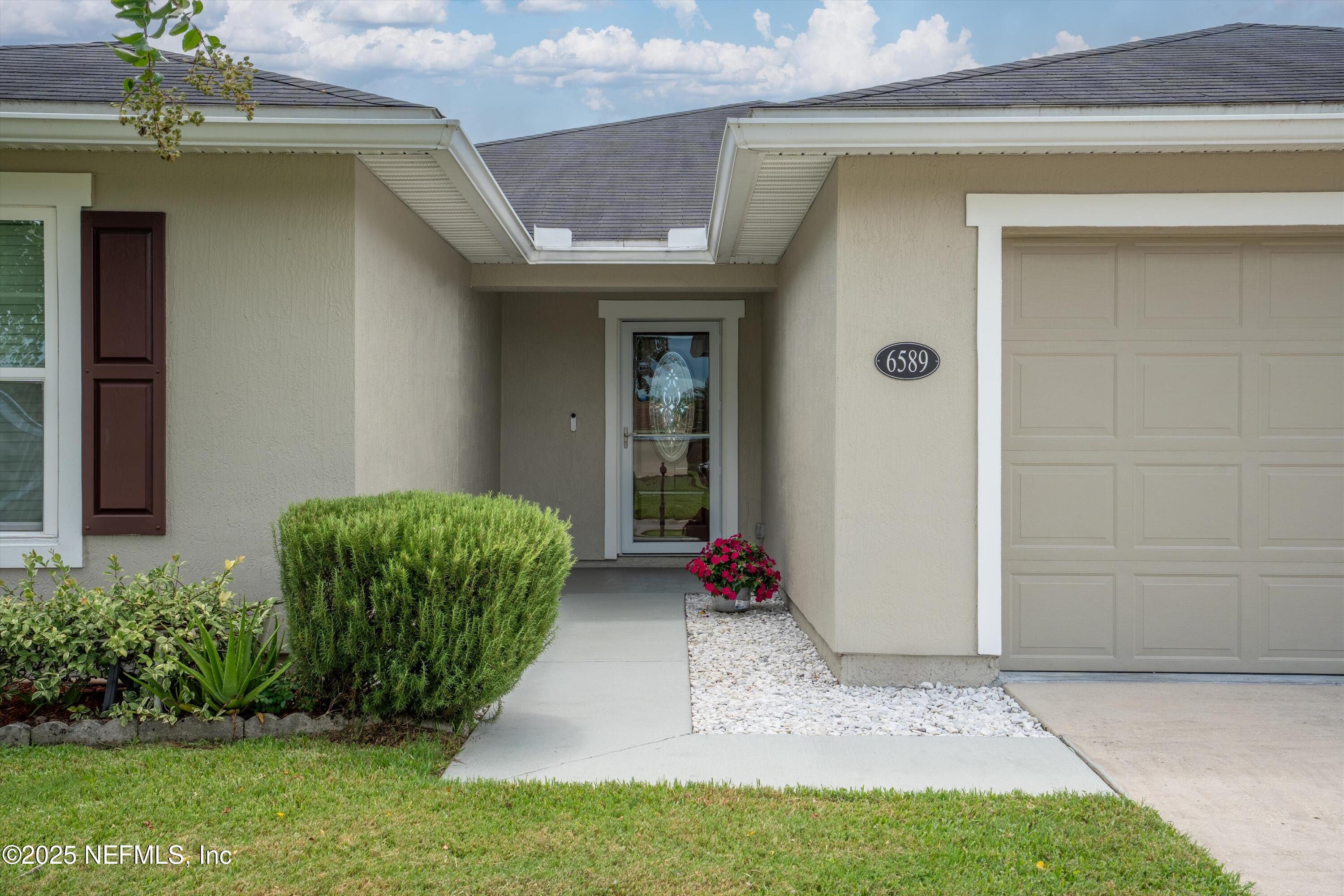 6589 WINDING GREENS Drive