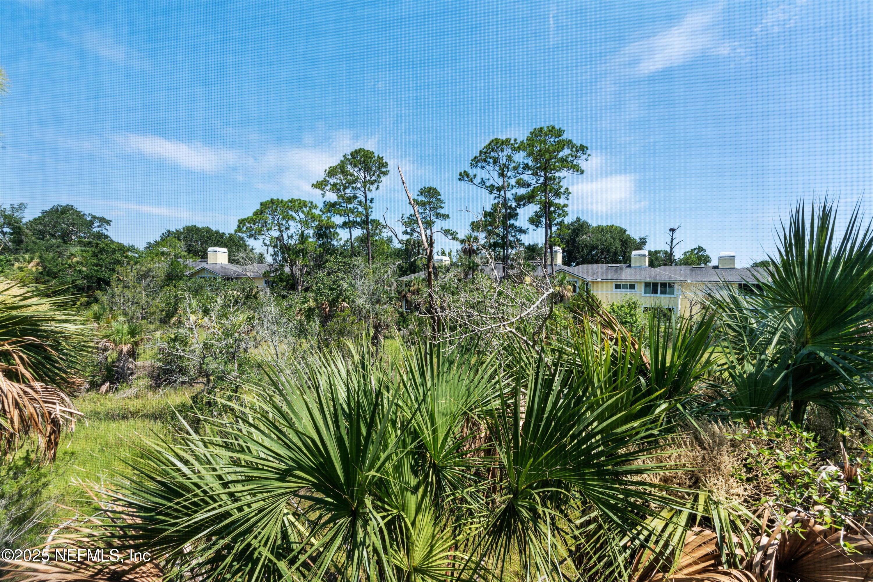 1800 THE GREENS Way, 304