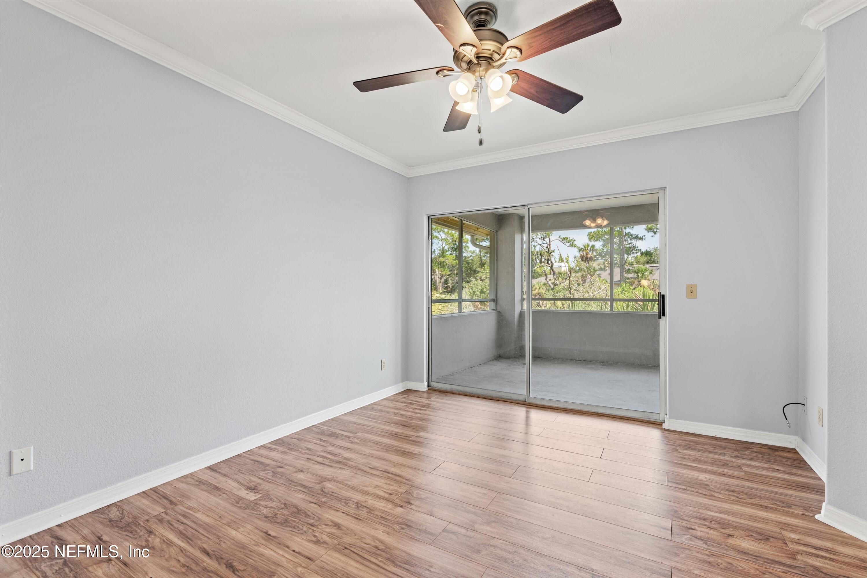 1800 THE GREENS Way, 304