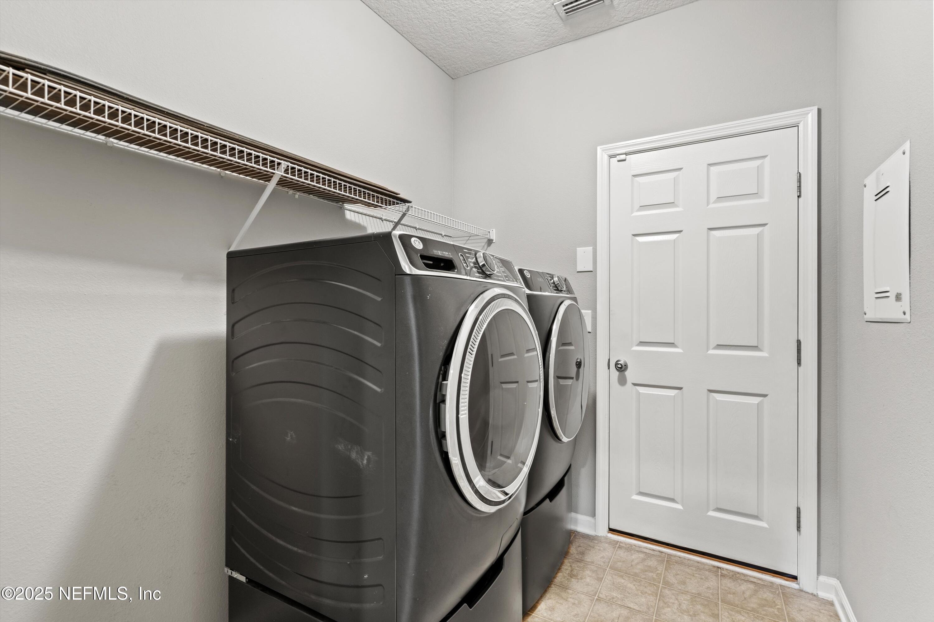 12445 ACOSTA OAKS Drive