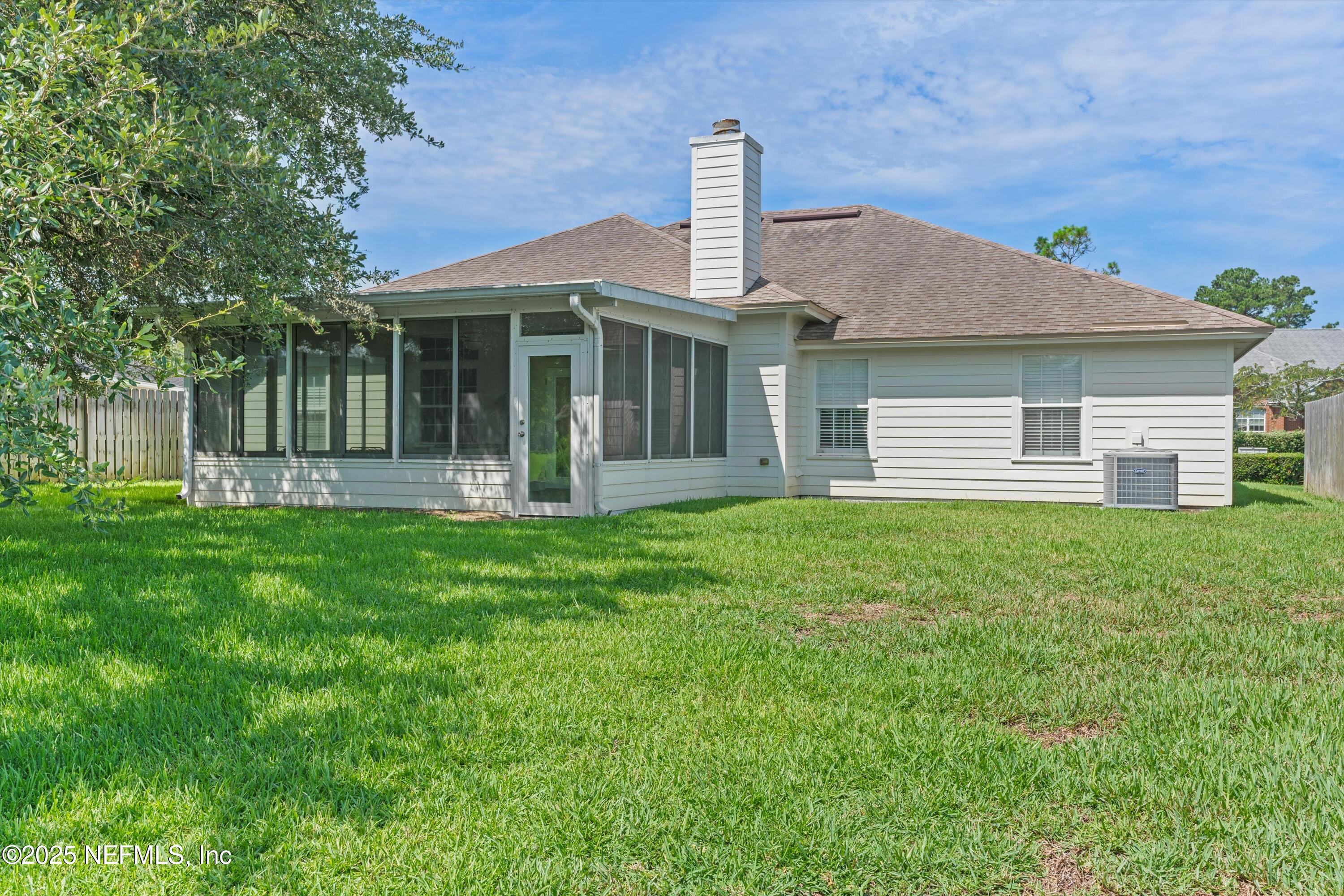 4567 ROCKY RIVER Road W