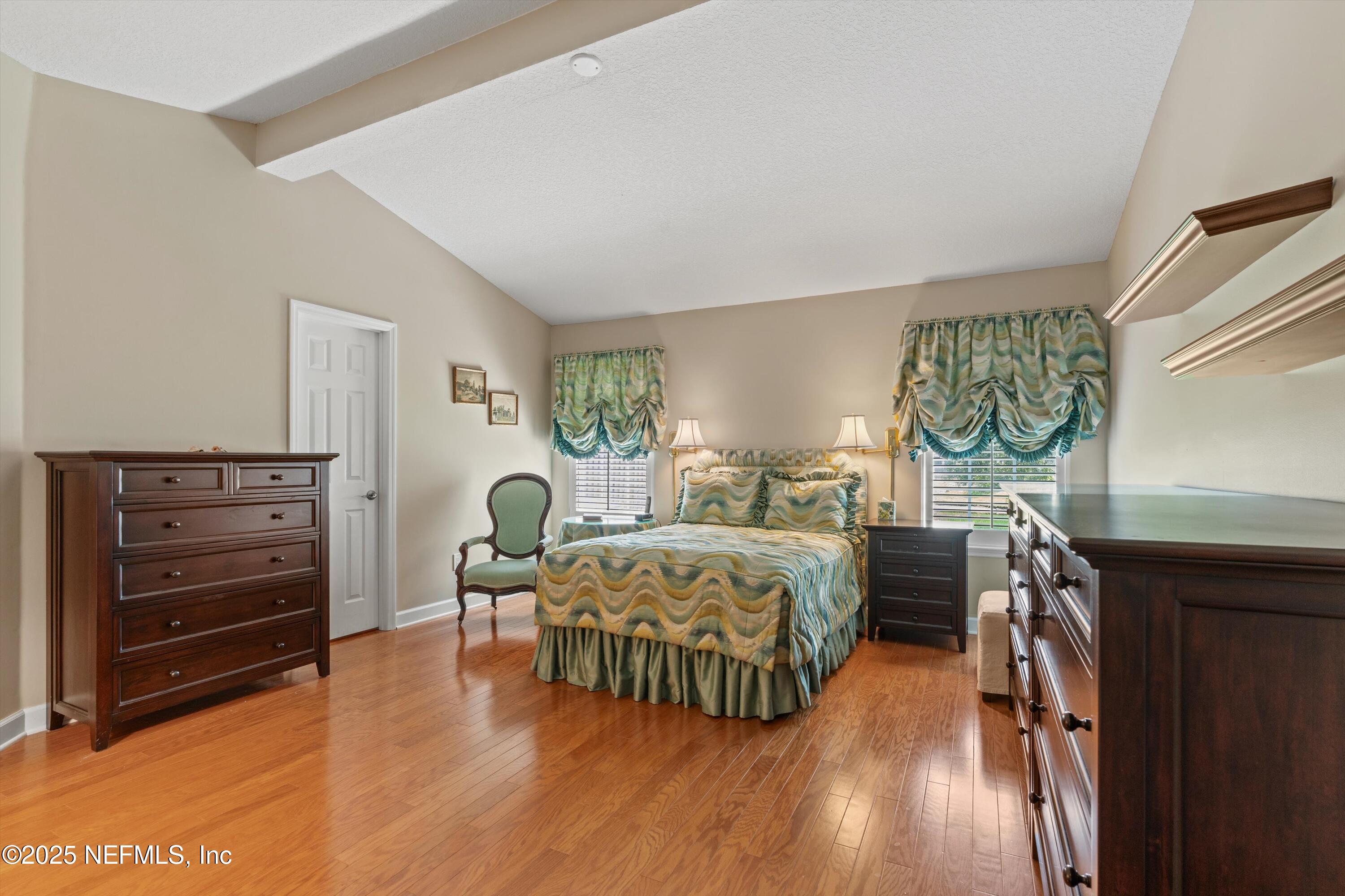 4567 ROCKY RIVER Road W