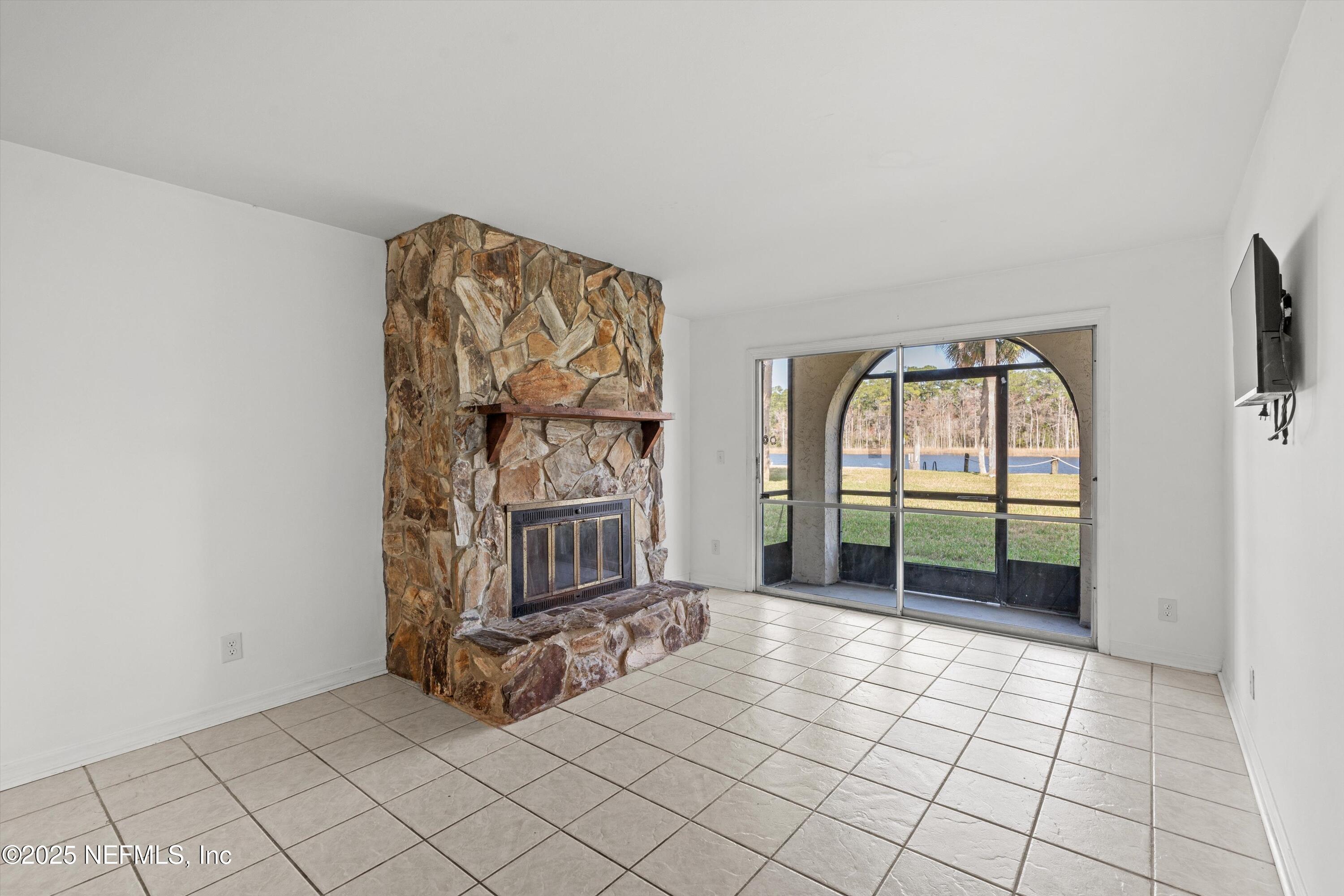 1530 EL PRADO Road, 2