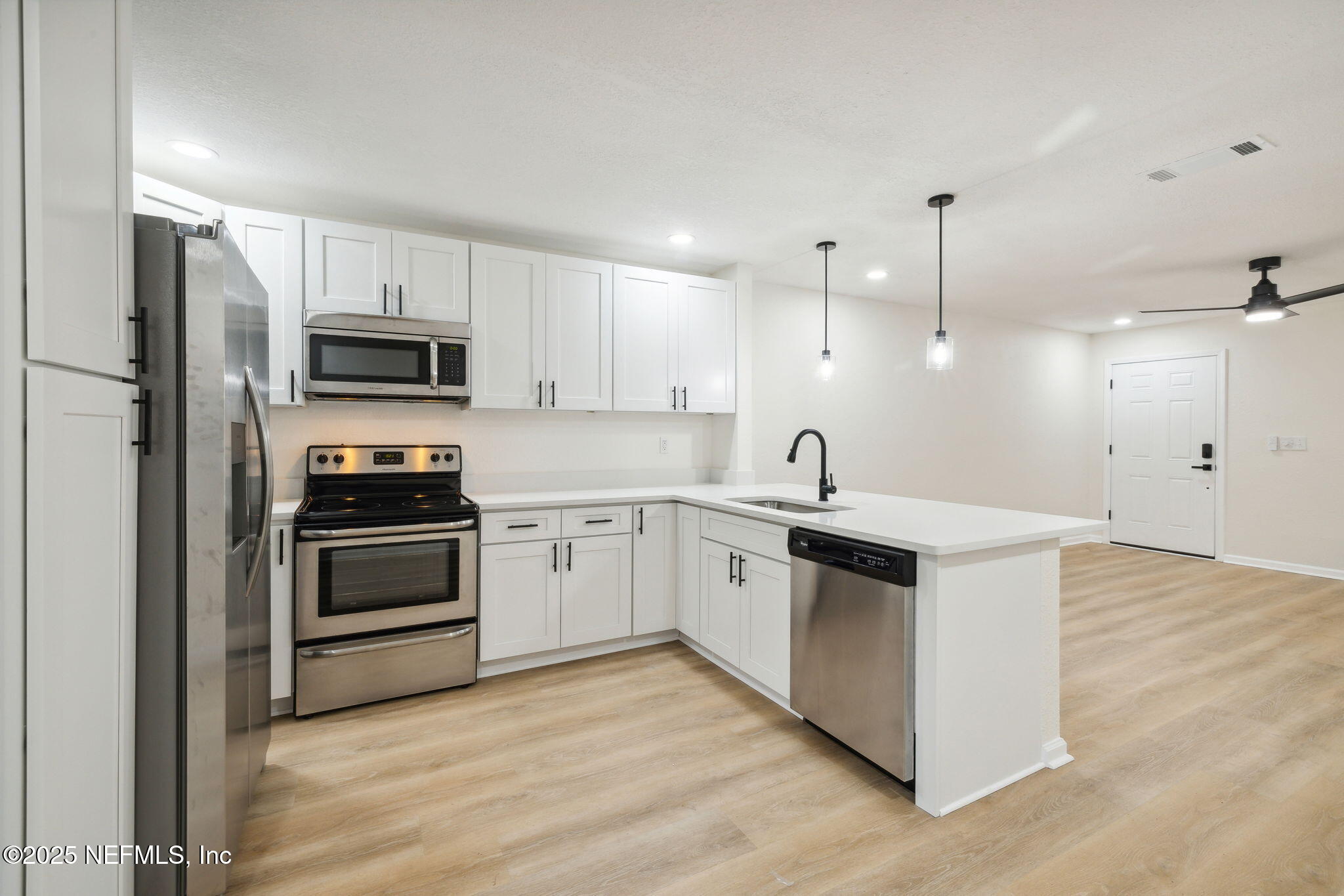 2636 SUNNYSIDE Drive