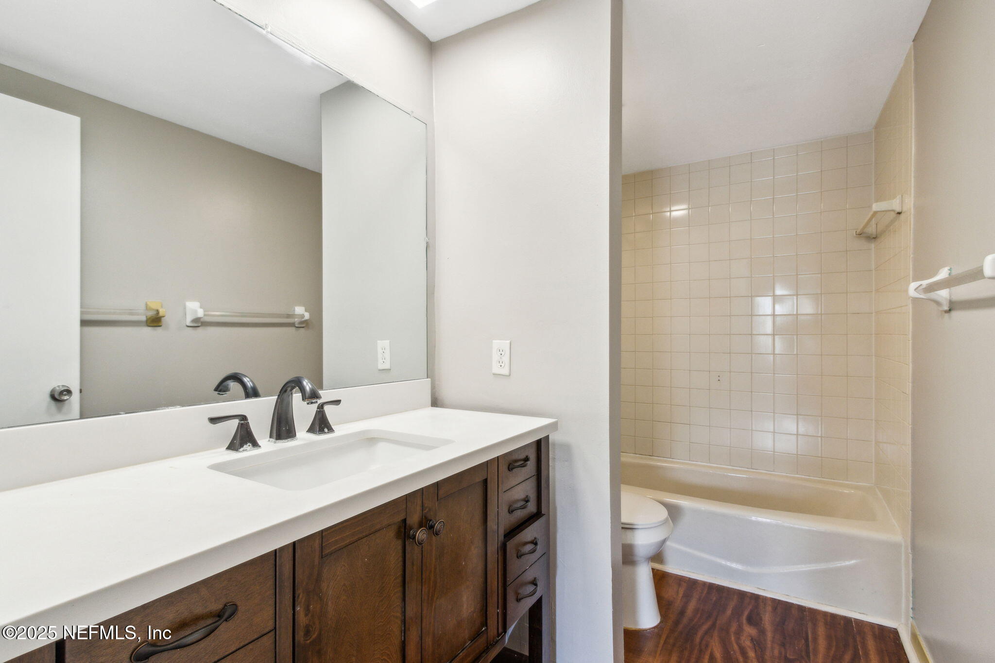 7608 LAS PALMAS Way, 179