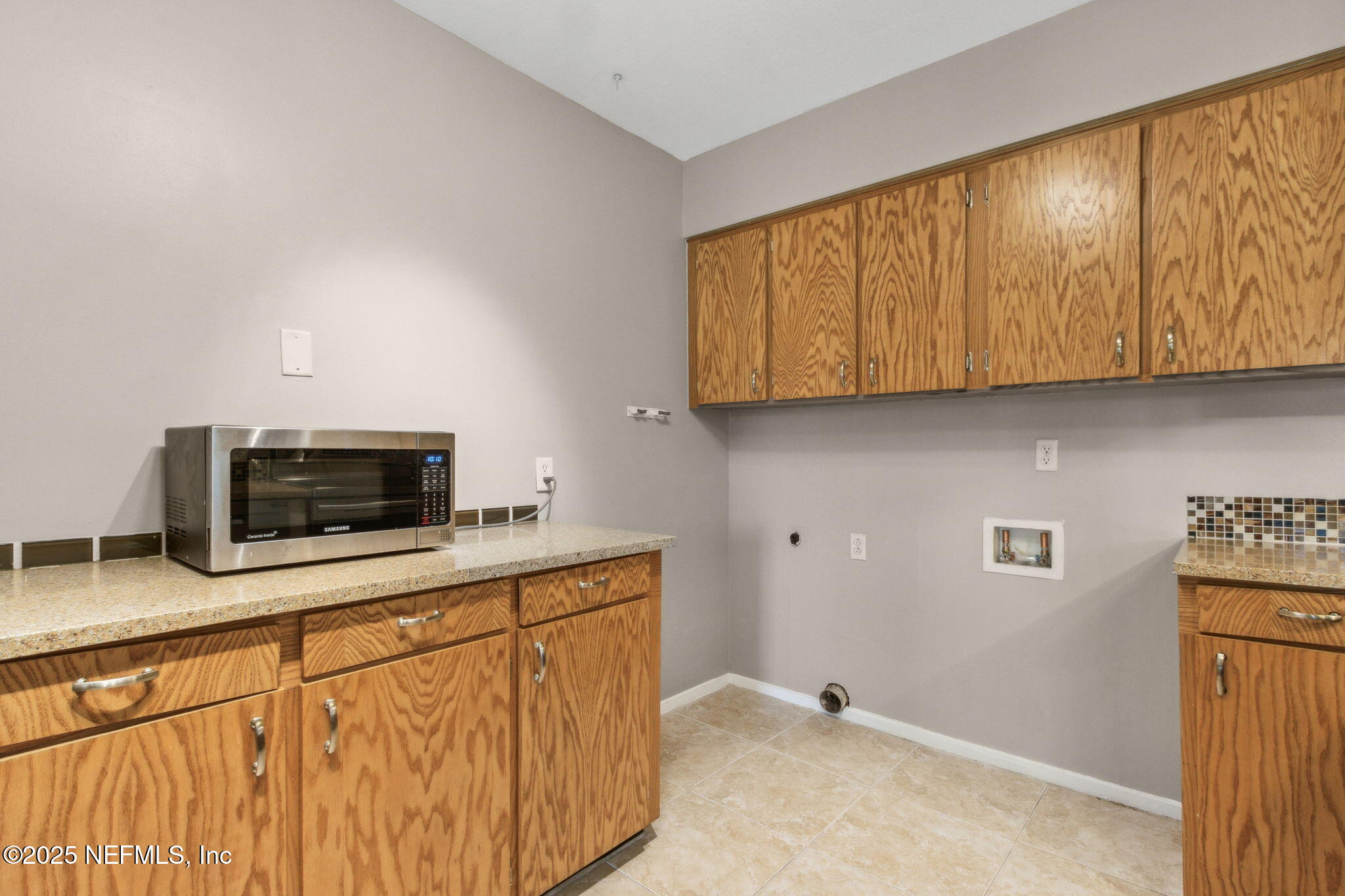 7608 LAS PALMAS Way, 179