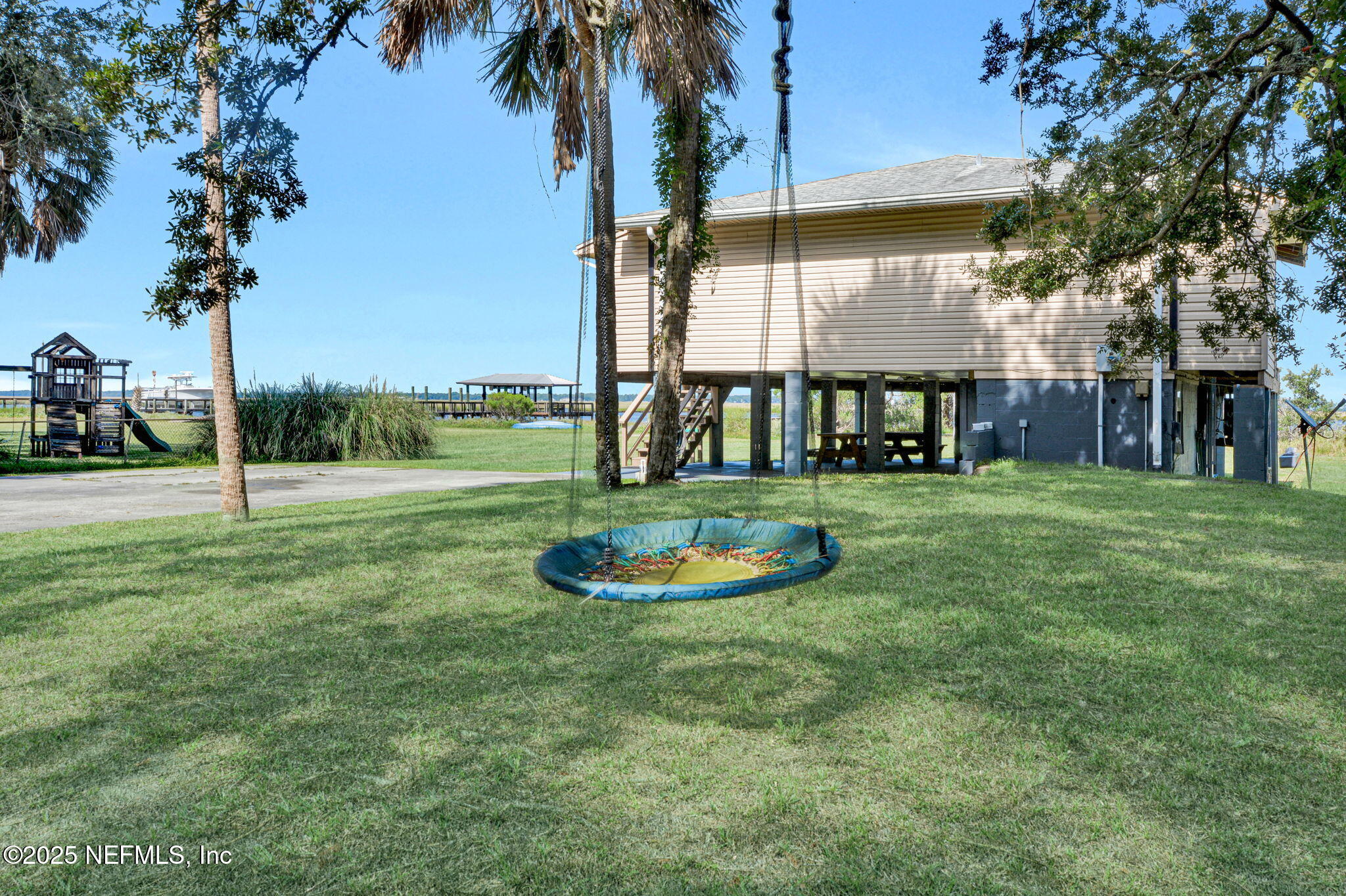 95085 SEYMORE Lane