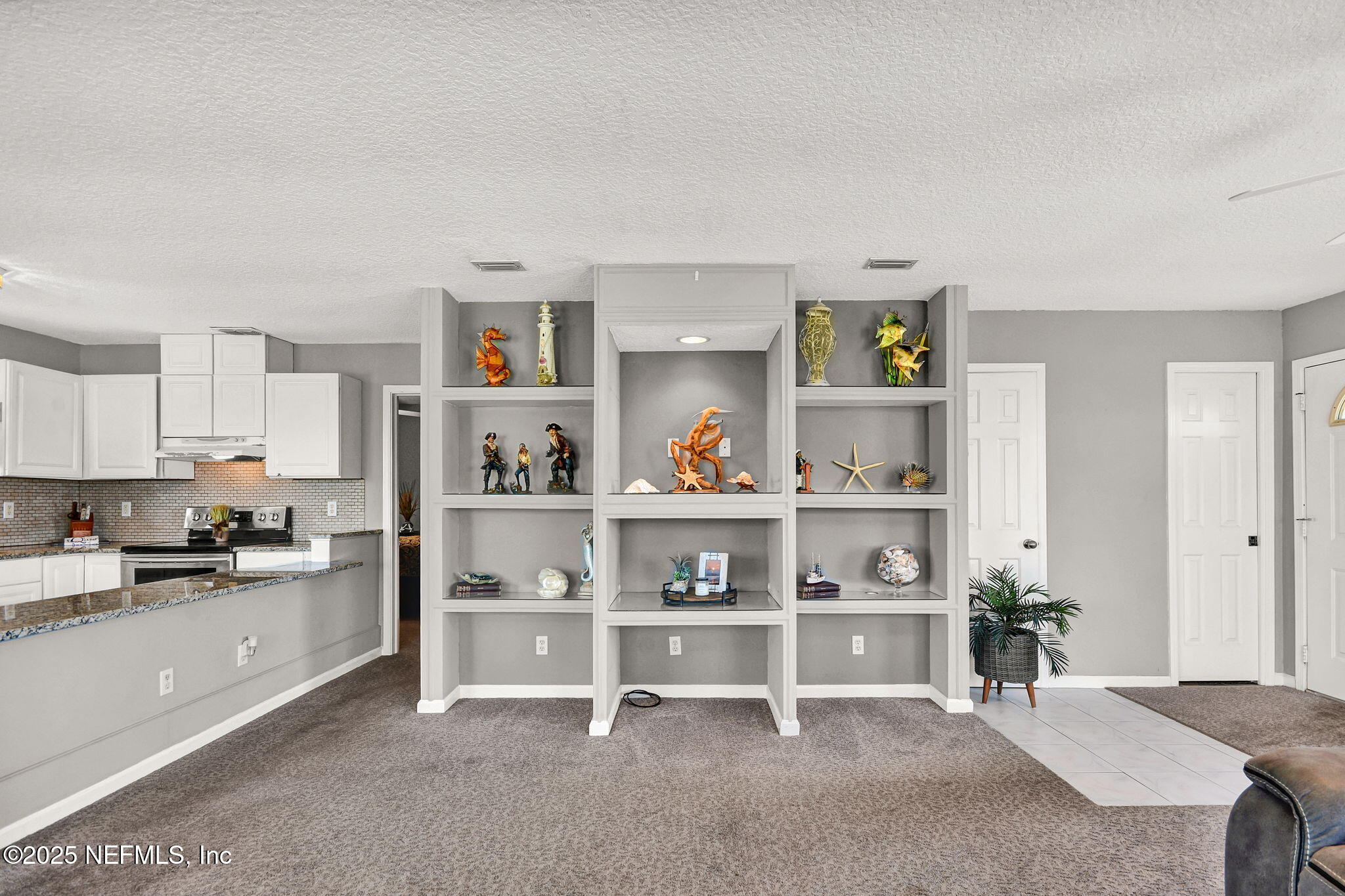 95085 SEYMORE Lane