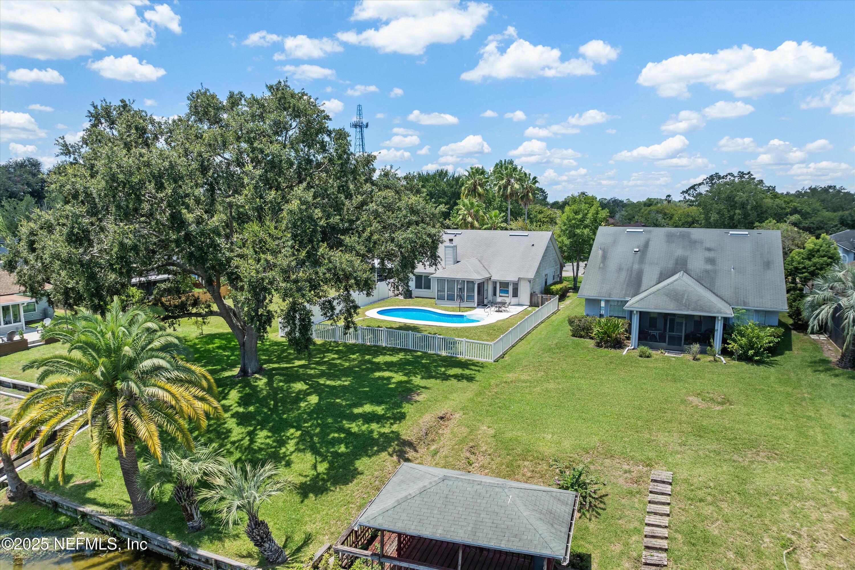311 LAKE BLUFF Court