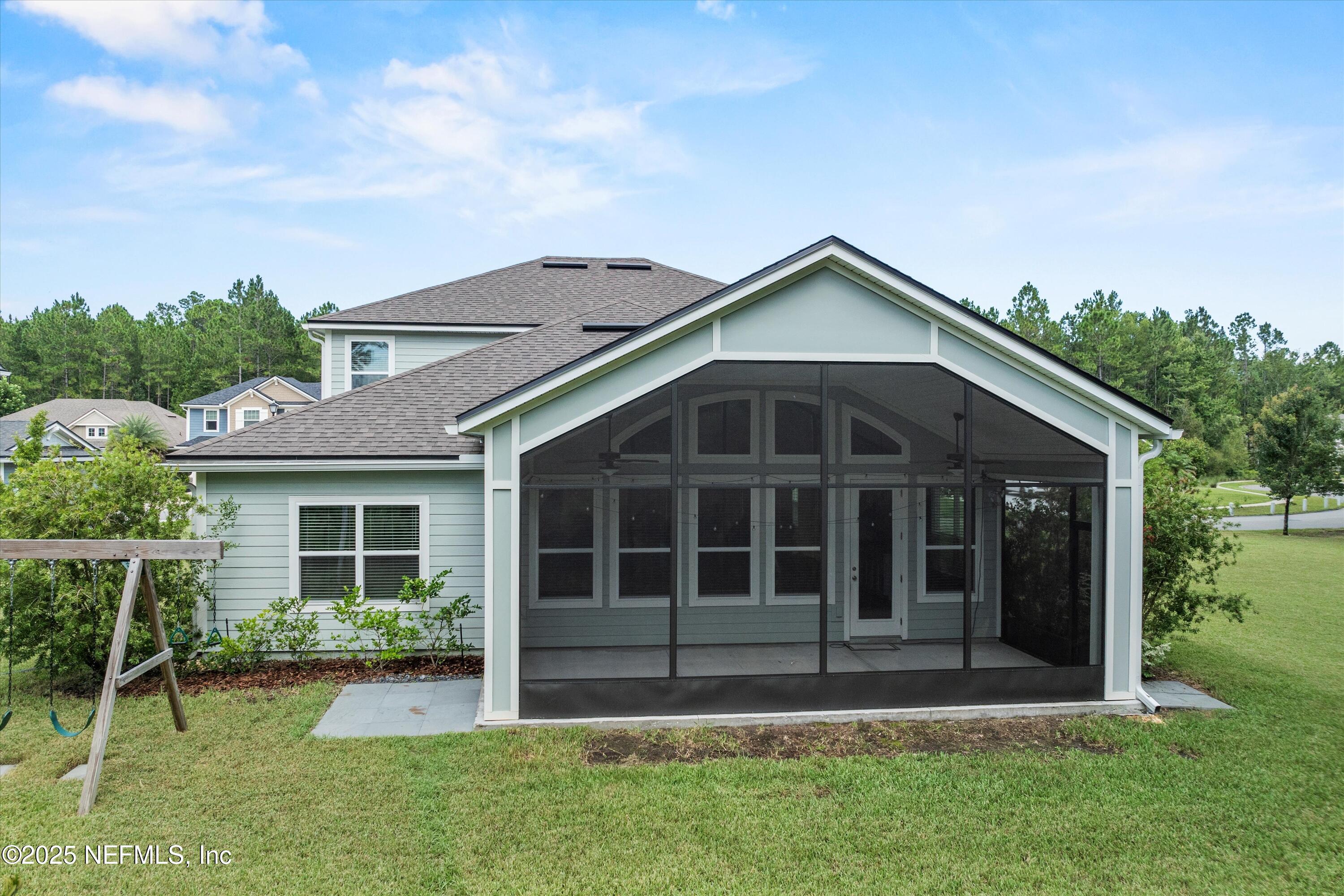 285 BRAMBLY VINE Drive, St. Johns