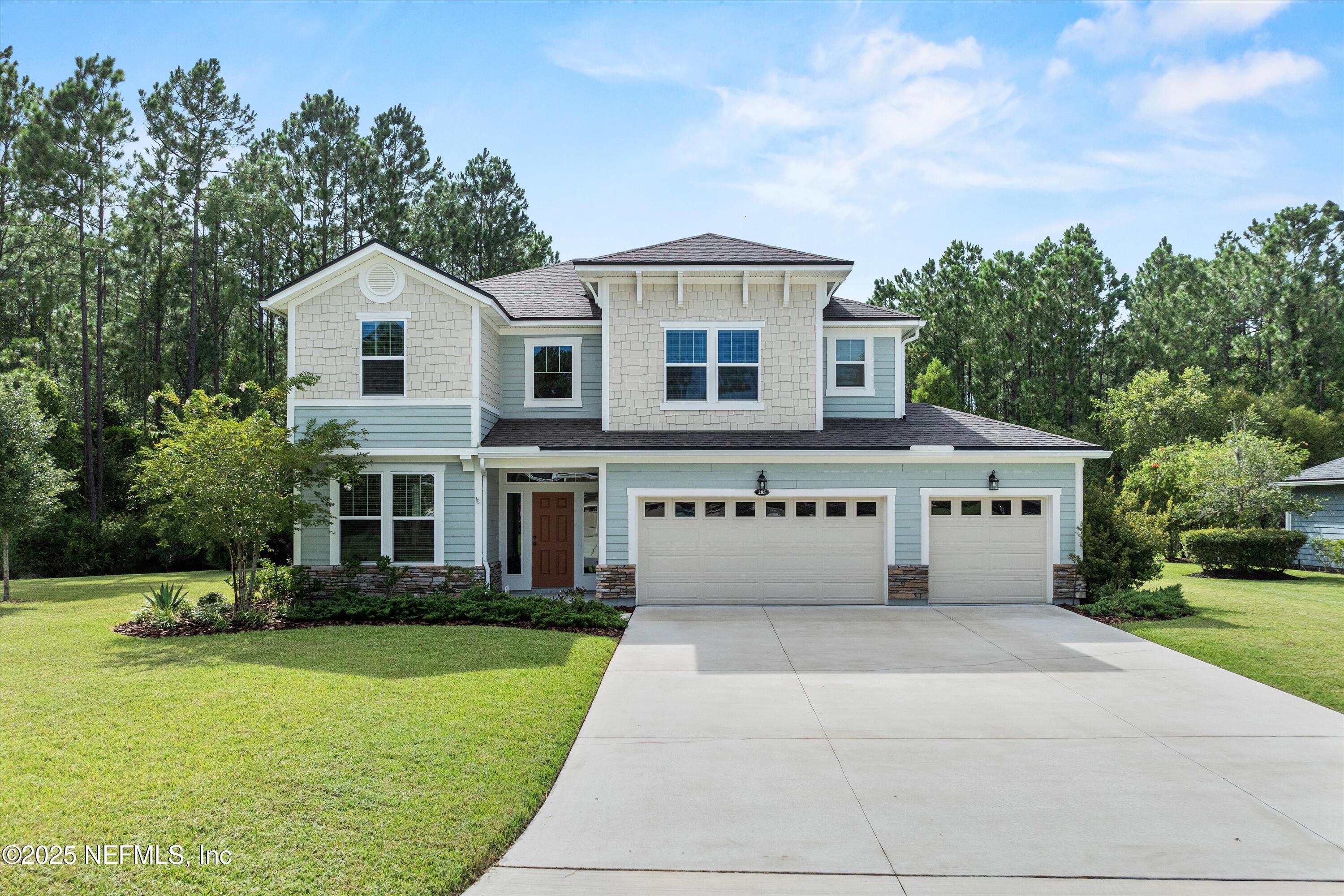 285 BRAMBLY VINE Drive, St. Johns