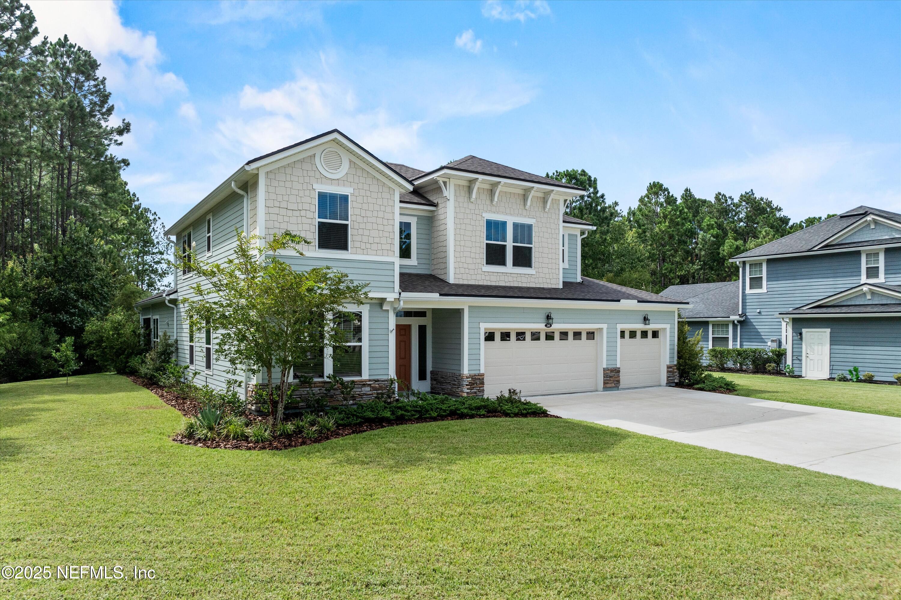 285 BRAMBLY VINE Drive, St. Johns