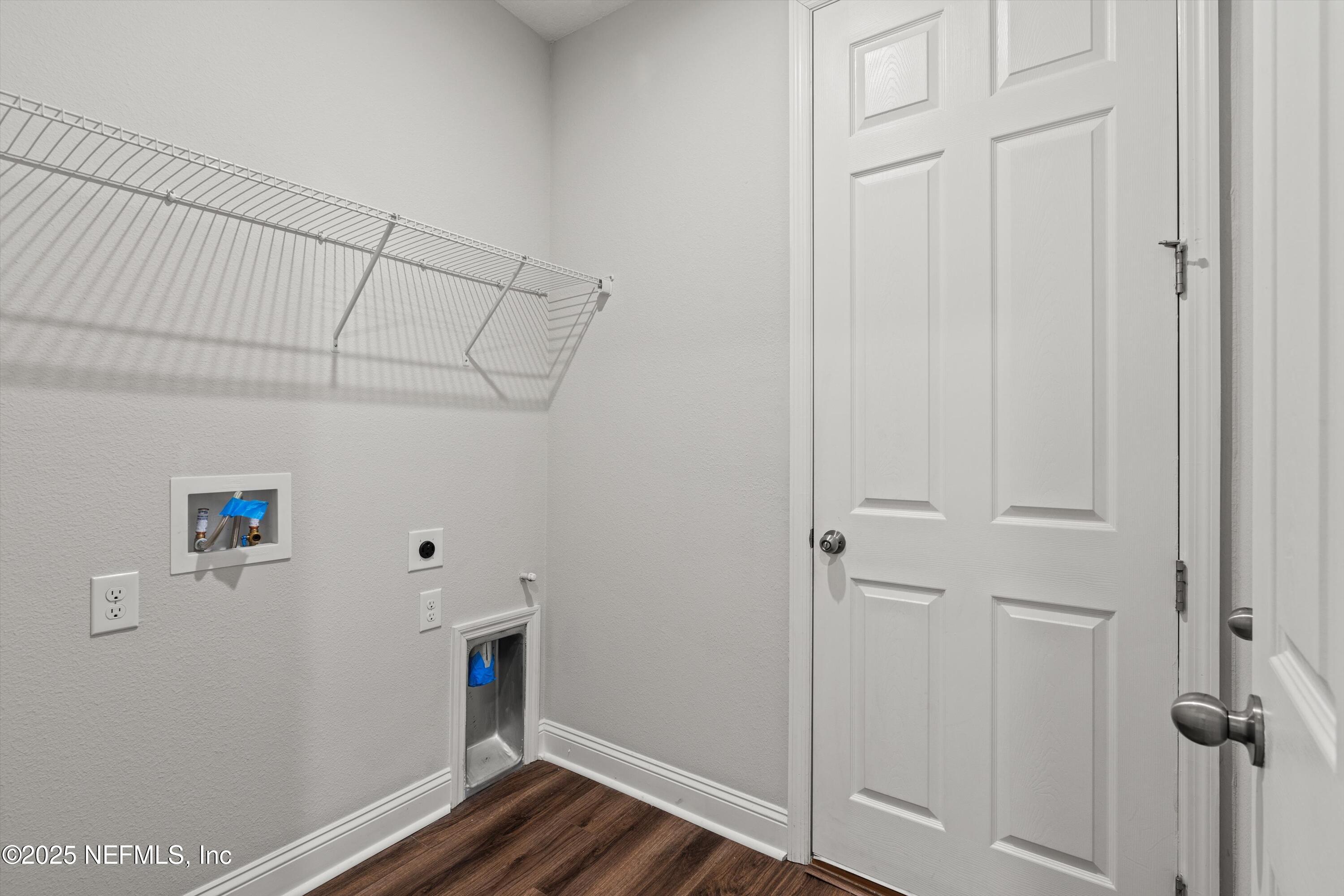 285 BRAMBLY VINE Drive, St. Johns