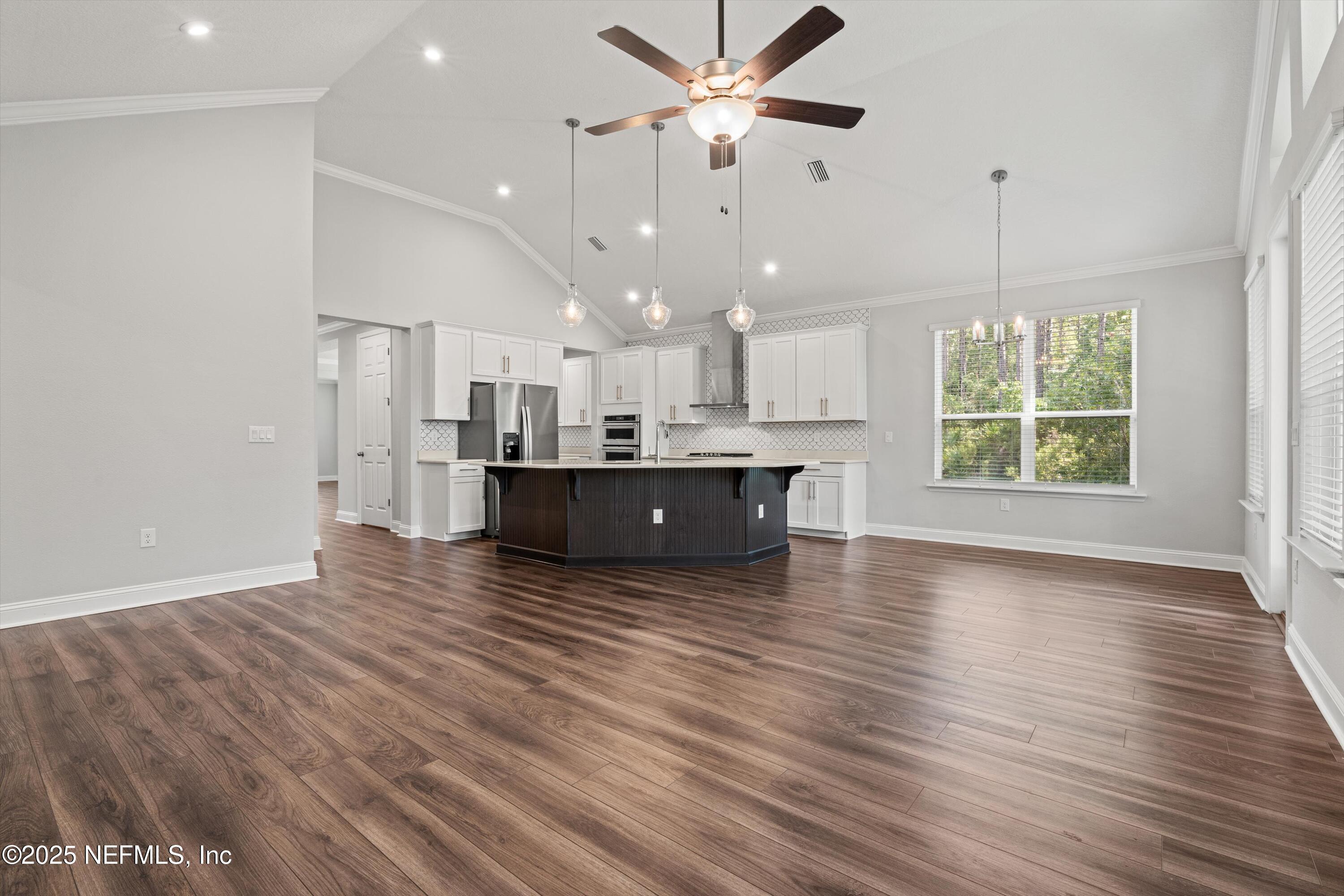 285 BRAMBLY VINE Drive, St. Johns