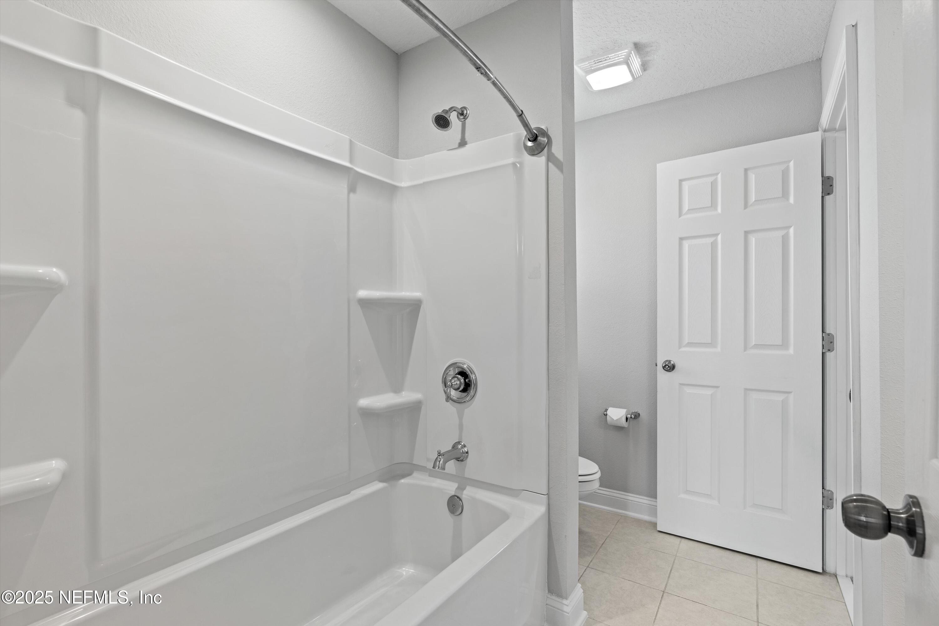 285 BRAMBLY VINE Drive, St. Johns