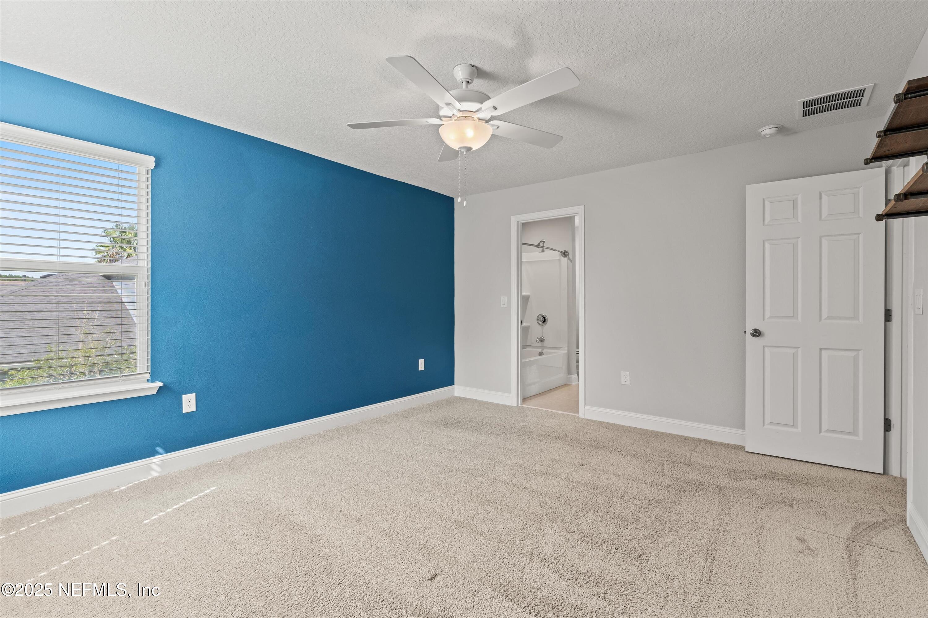 285 BRAMBLY VINE Drive, St. Johns