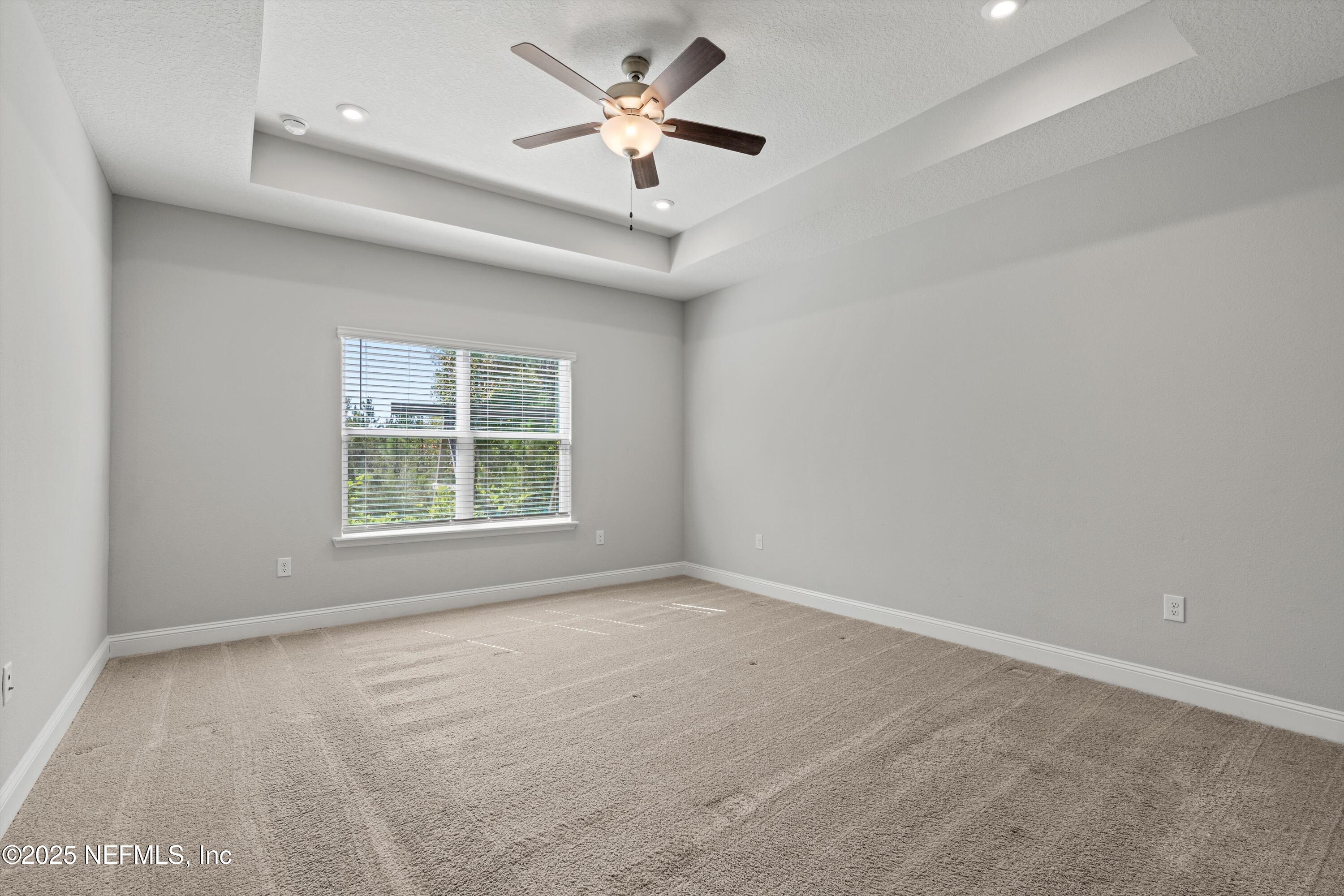 285 BRAMBLY VINE Drive, St. Johns