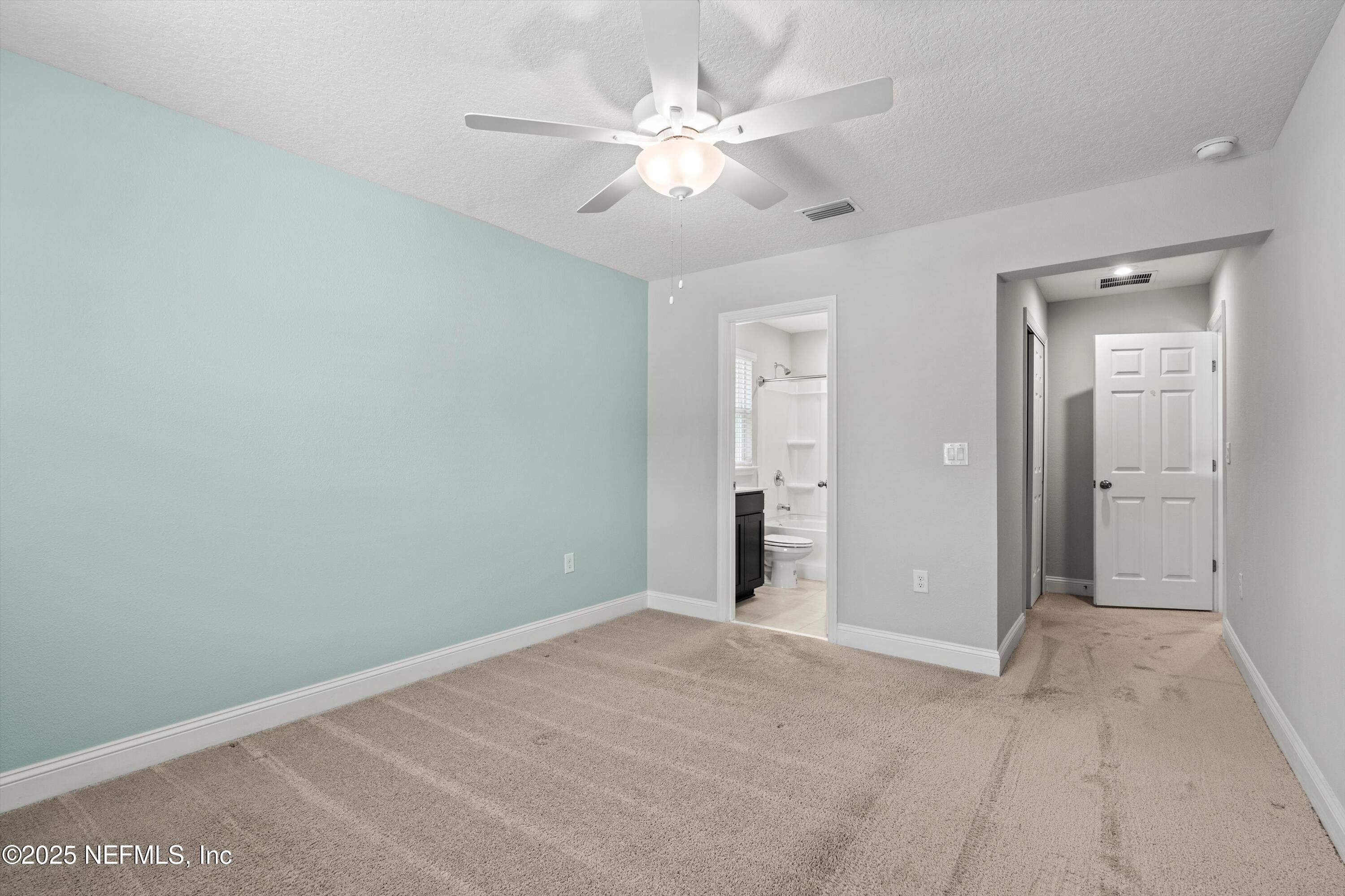 285 BRAMBLY VINE Drive, St. Johns