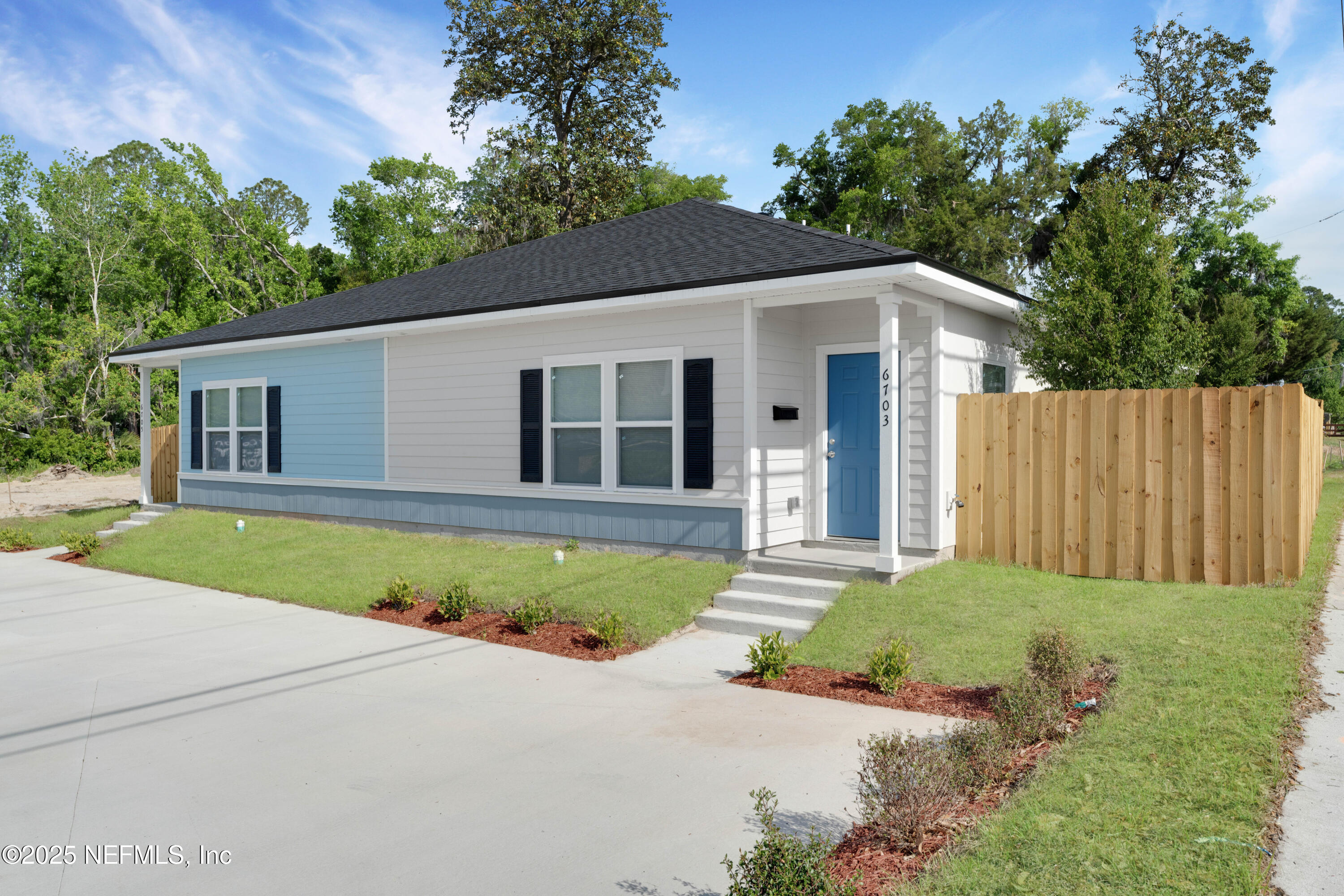 6703 BAKERSFIELD Drive