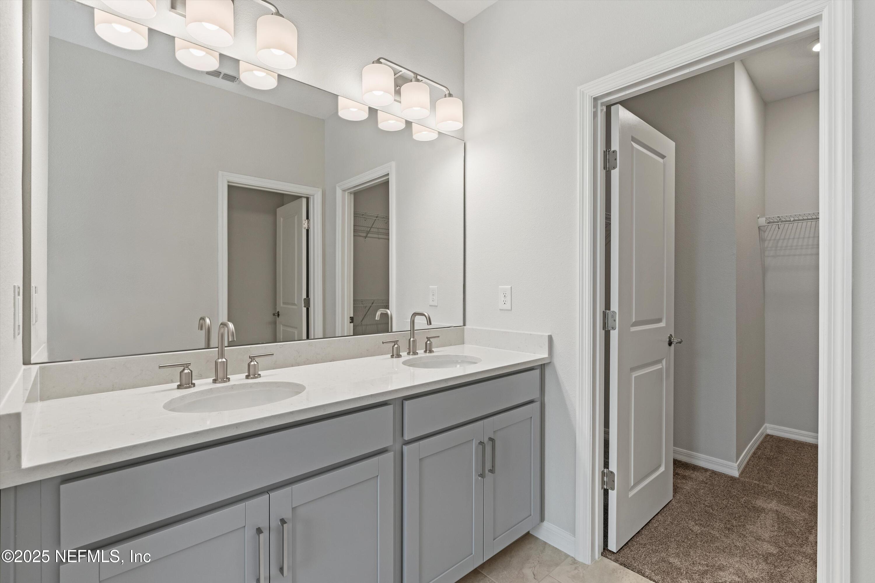 295 CHERRY ELM Drive, St. Johns