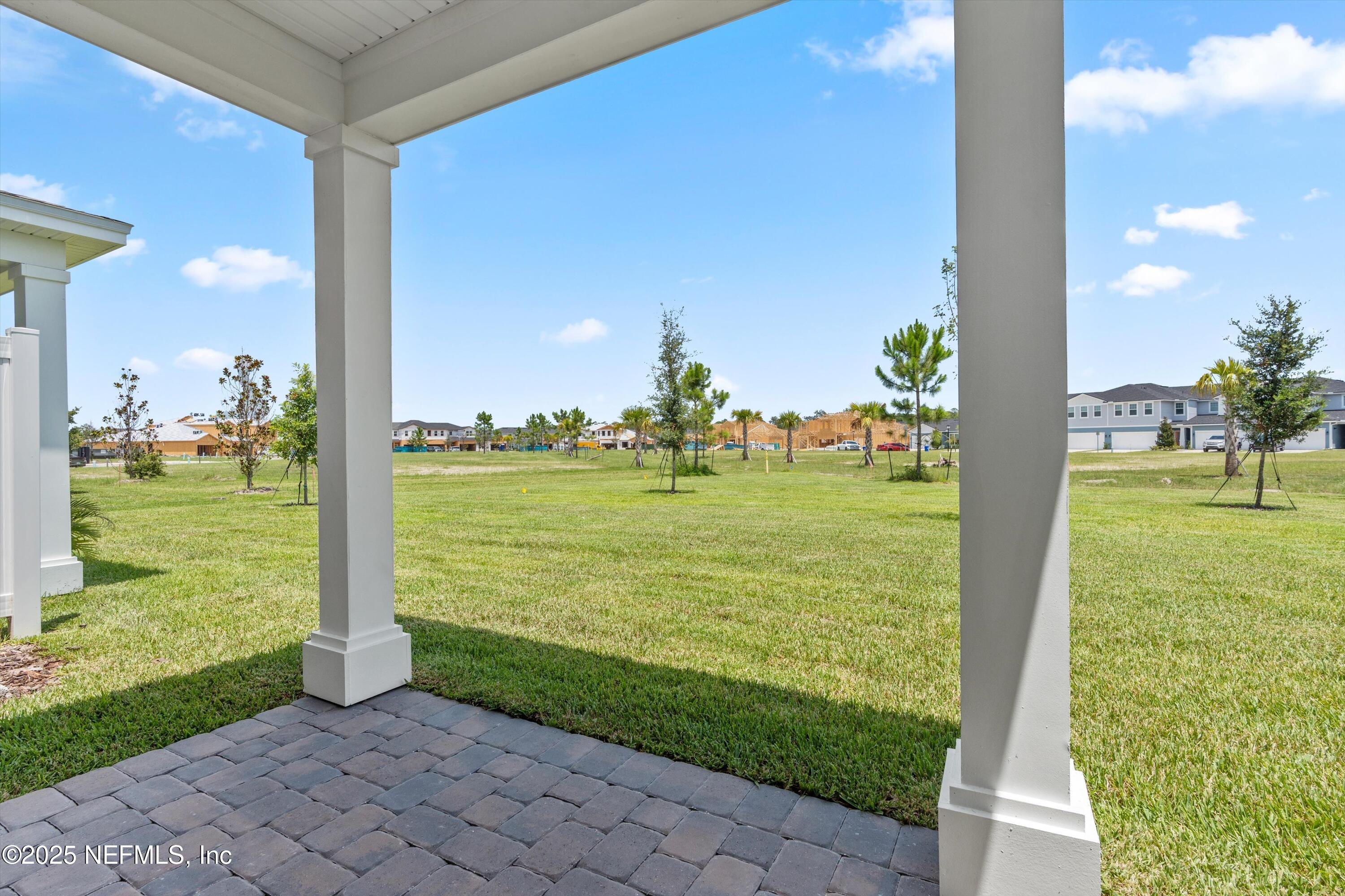 295 CHERRY ELM Drive, St. Johns