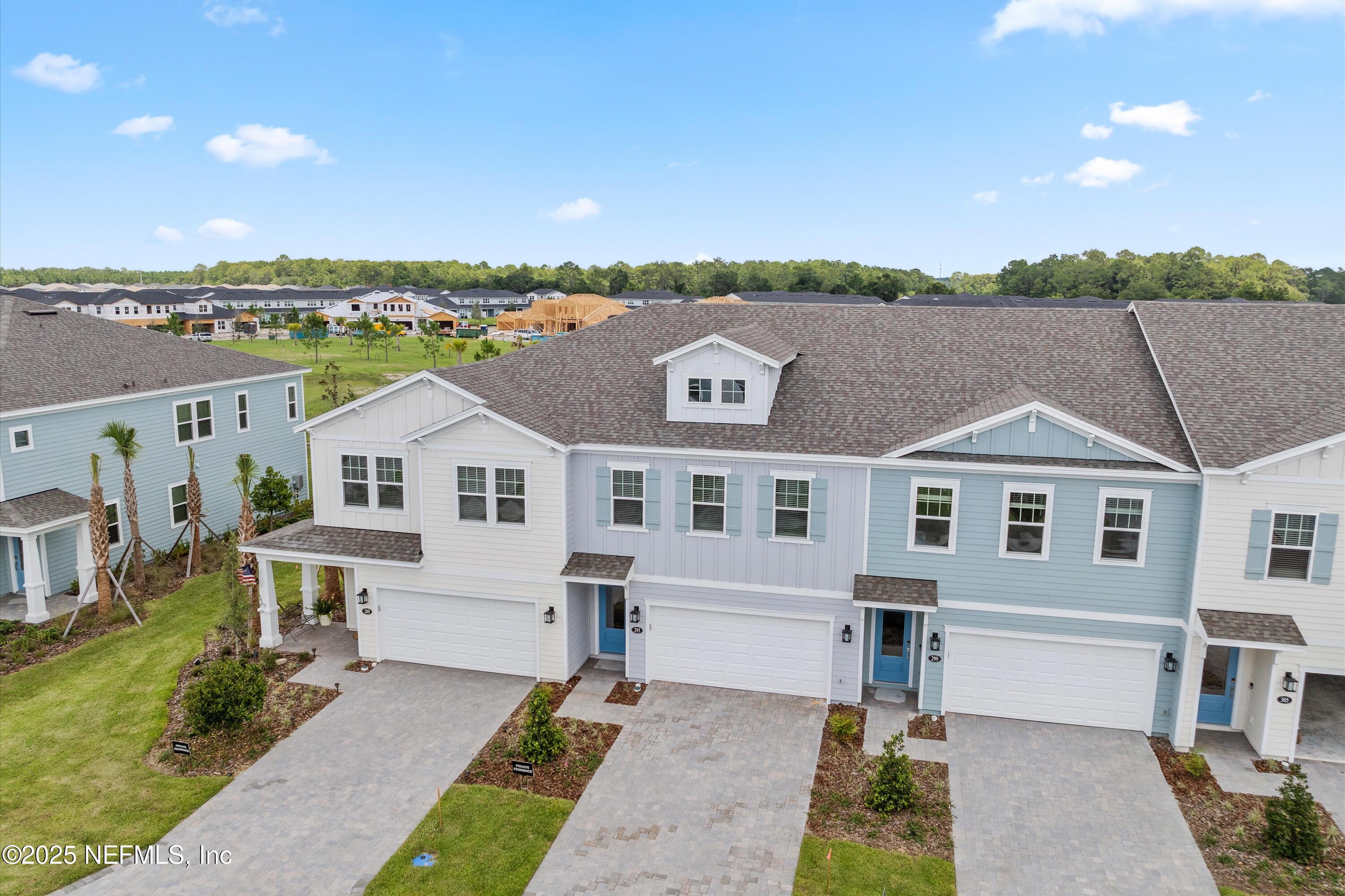 295 CHERRY ELM Drive, St. Johns