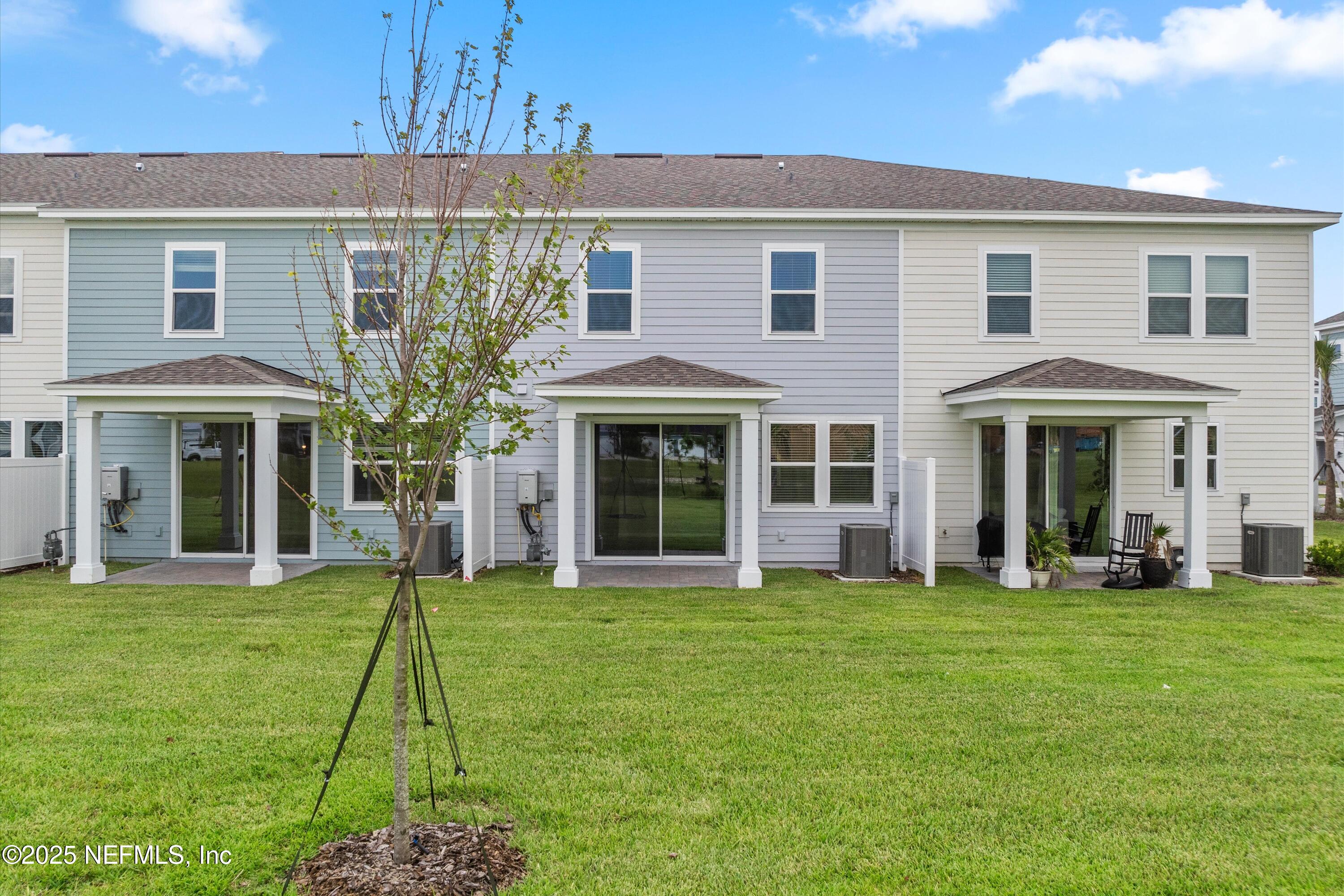 295 CHERRY ELM Drive, St. Johns