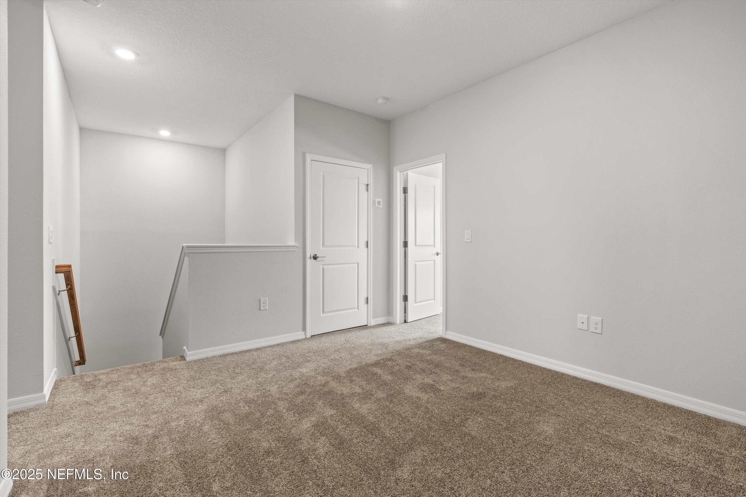 295 CHERRY ELM Drive, St. Johns