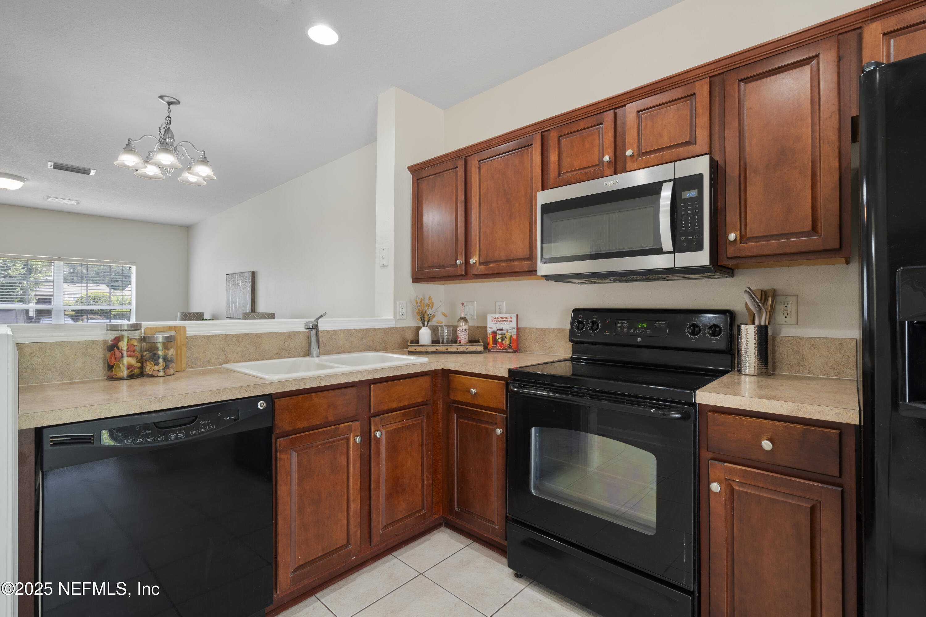 6781 ARCHING BRANCH Circle