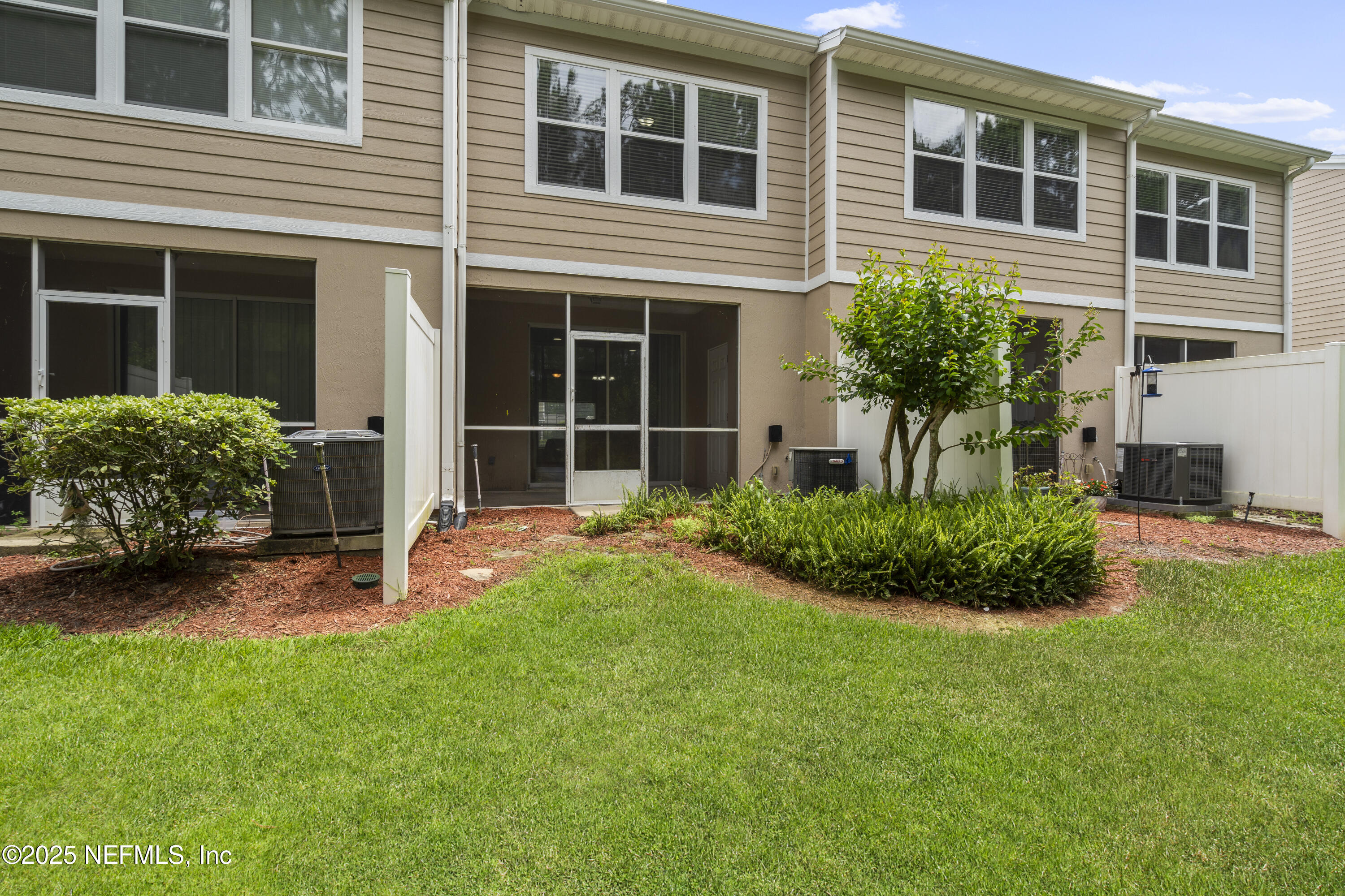 6781 ARCHING BRANCH Circle