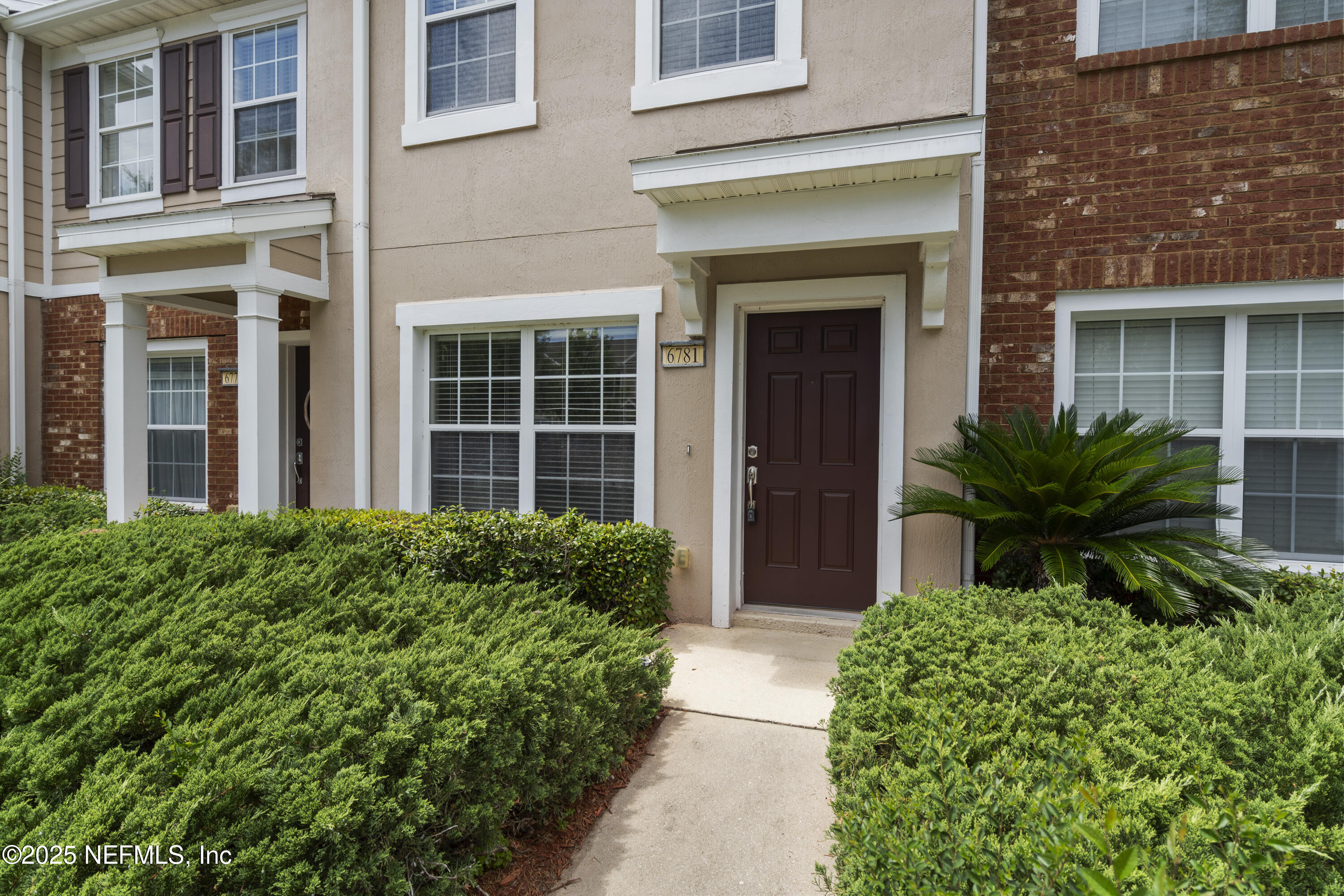 6781 ARCHING BRANCH Circle