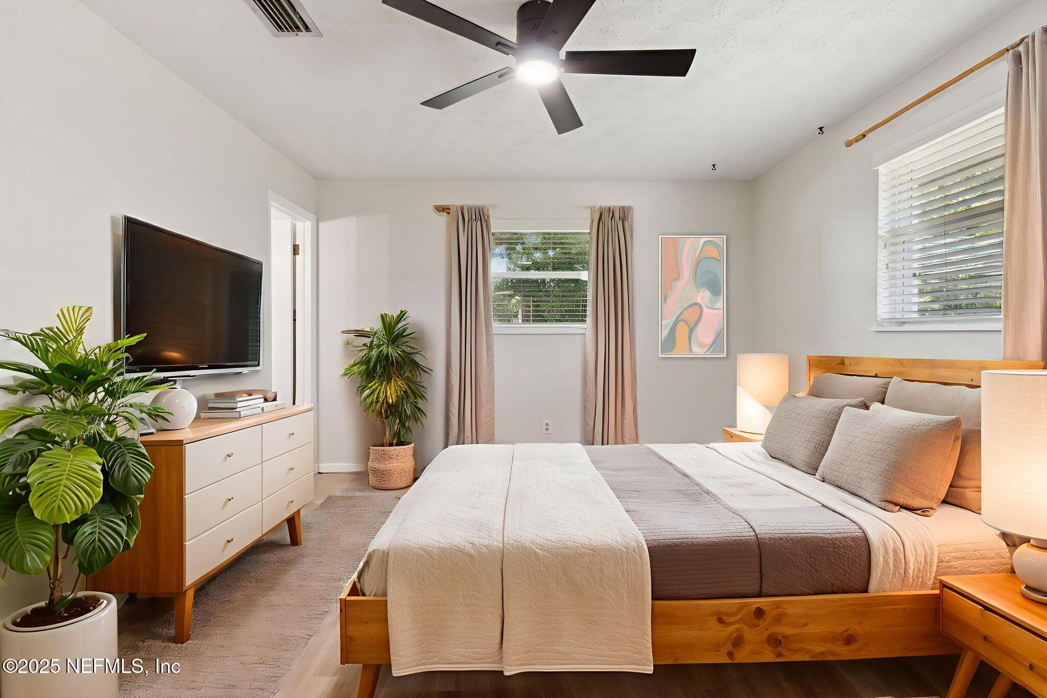 3161 SAN SALVADORE Avenue